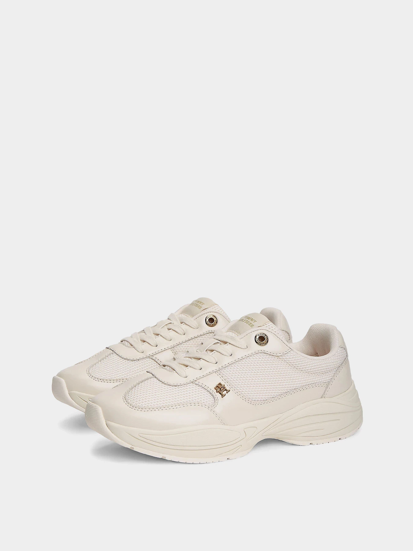 Кроссовки Tommy Hilfiger MODERN RUNNER SHINY LEATHER модель FW0FW09413-AEO Кроссовки Tommy Hilfiger MODERN RUNNER SHINY LEATHER модель FW0FW09413-AEO Фото
