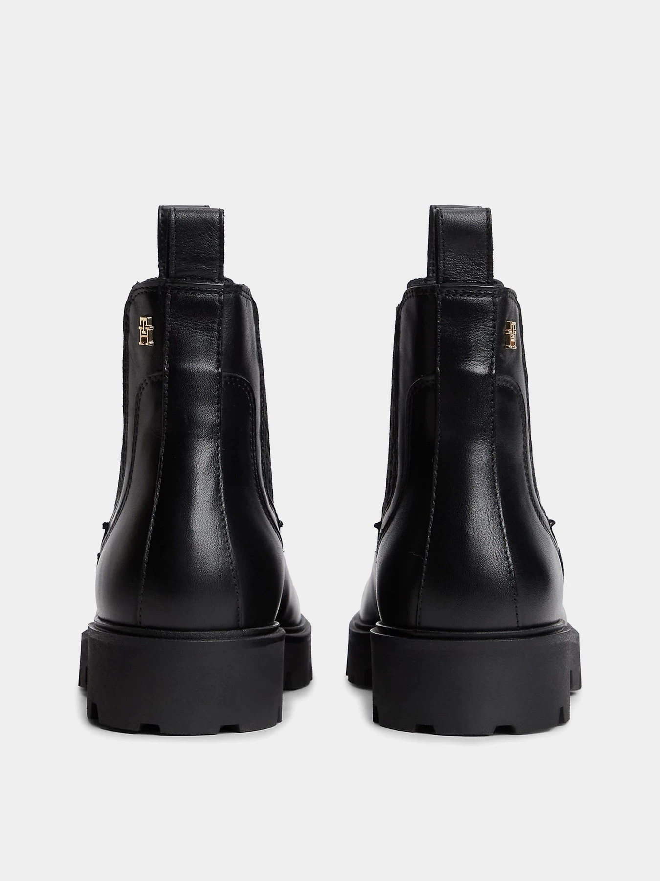 Ботинки и сапоги Tommy Hilfiger TH MONOGRAM LEATHER CHELSEA BO модель FW0FW09562-BDS Ботинки и сапоги Tommy Hilfiger TH MONOGRAM LEATHER CHELSEA BO модель FW0FW09562-BDS Фото