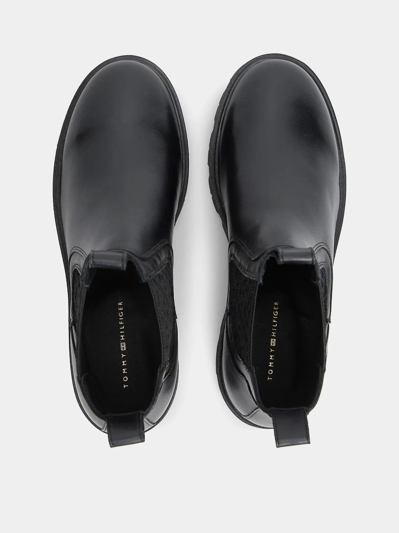 Ботинки и сапоги Tommy Hilfiger TH MONOGRAM LEATHER CHELSEA BO модель FW0FW09562-BDS Ботинки и сапоги Tommy Hilfiger TH MONOGRAM LEATHER CHELSEA BO модель FW0FW09562-BDS Фото