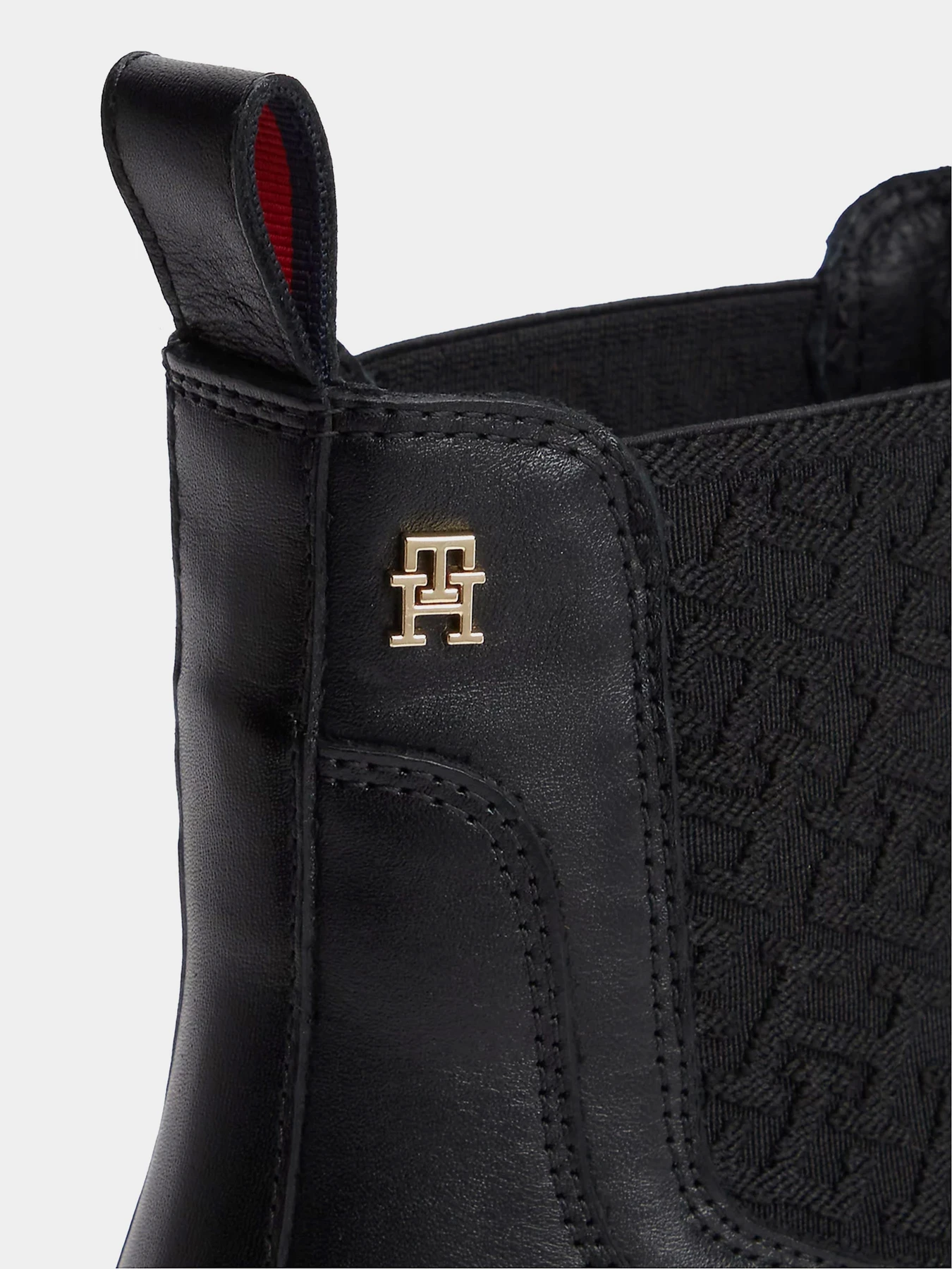Ботинки и сапоги Tommy Hilfiger TH MONOGRAM LEATHER CHELSEA BO модель FW0FW09562-BDS Ботинки и сапоги Tommy Hilfiger TH MONOGRAM LEATHER CHELSEA BO модель FW0FW09562-BDS Фото