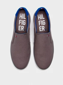 Слипоны и мокасины Tommy Hilfiger ICONIC SLIP ON SNEAKER модель FM0FM00597-039 Фото