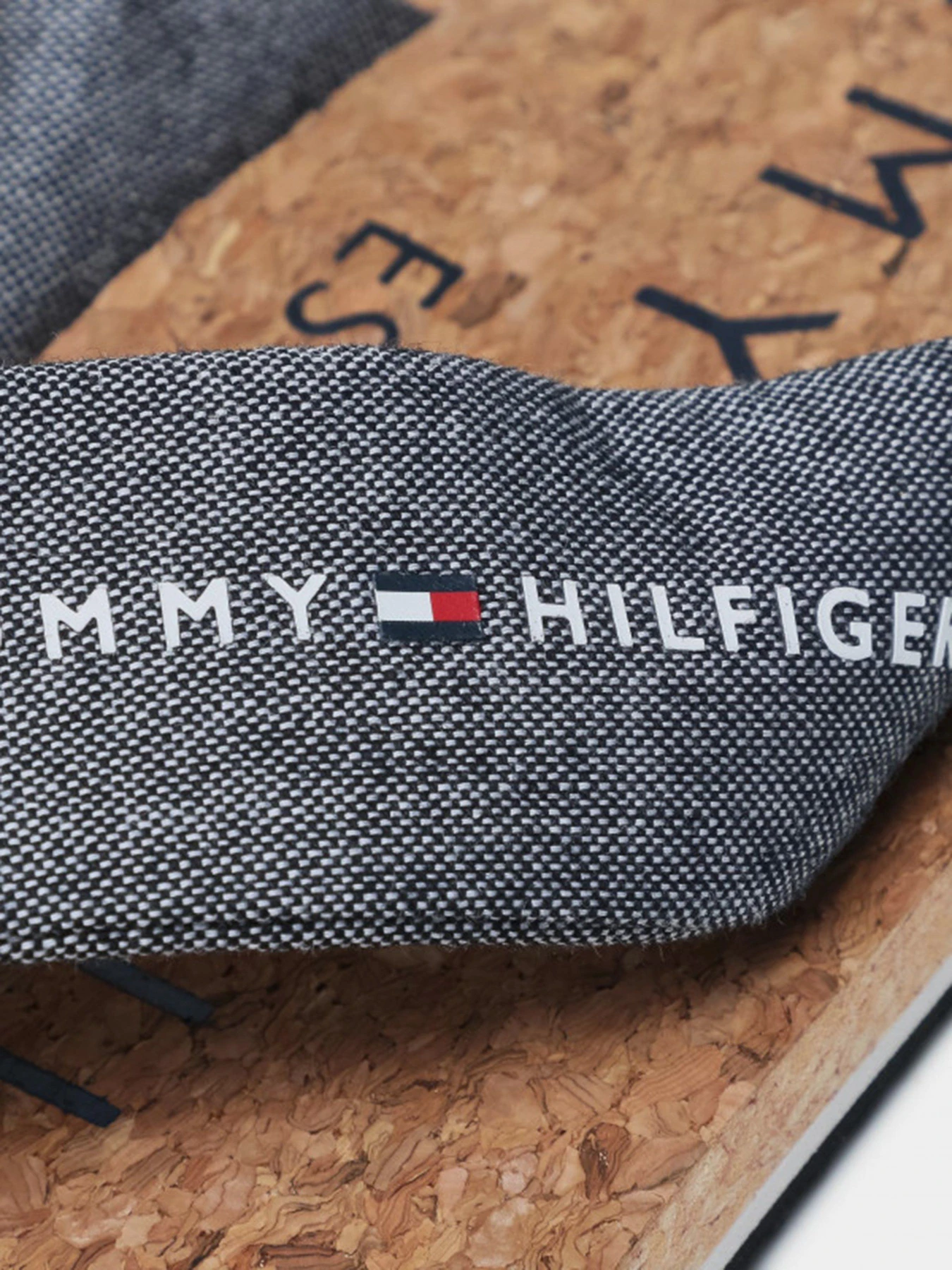 Шльопанці Tommy Hilfiger модель FM0FM03378-BDS Шльопанці Tommy Hilfiger модель FM0FM03378-BDS Фото