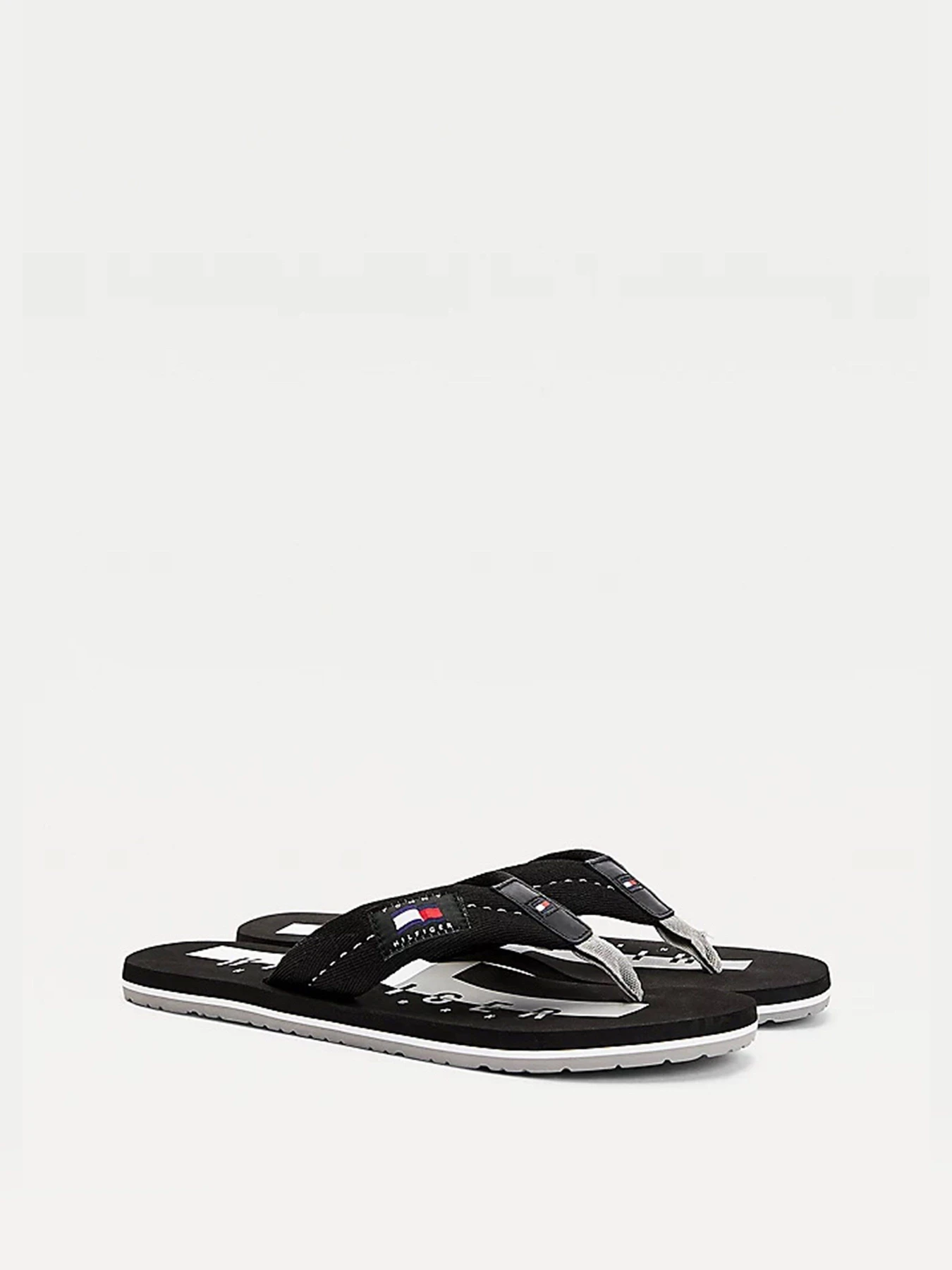 Шлёпанцы Tommy Hilfiger модель FM0FM03379-BDS Шлёпанцы Tommy Hilfiger модель FM0FM03379-BDS Фото