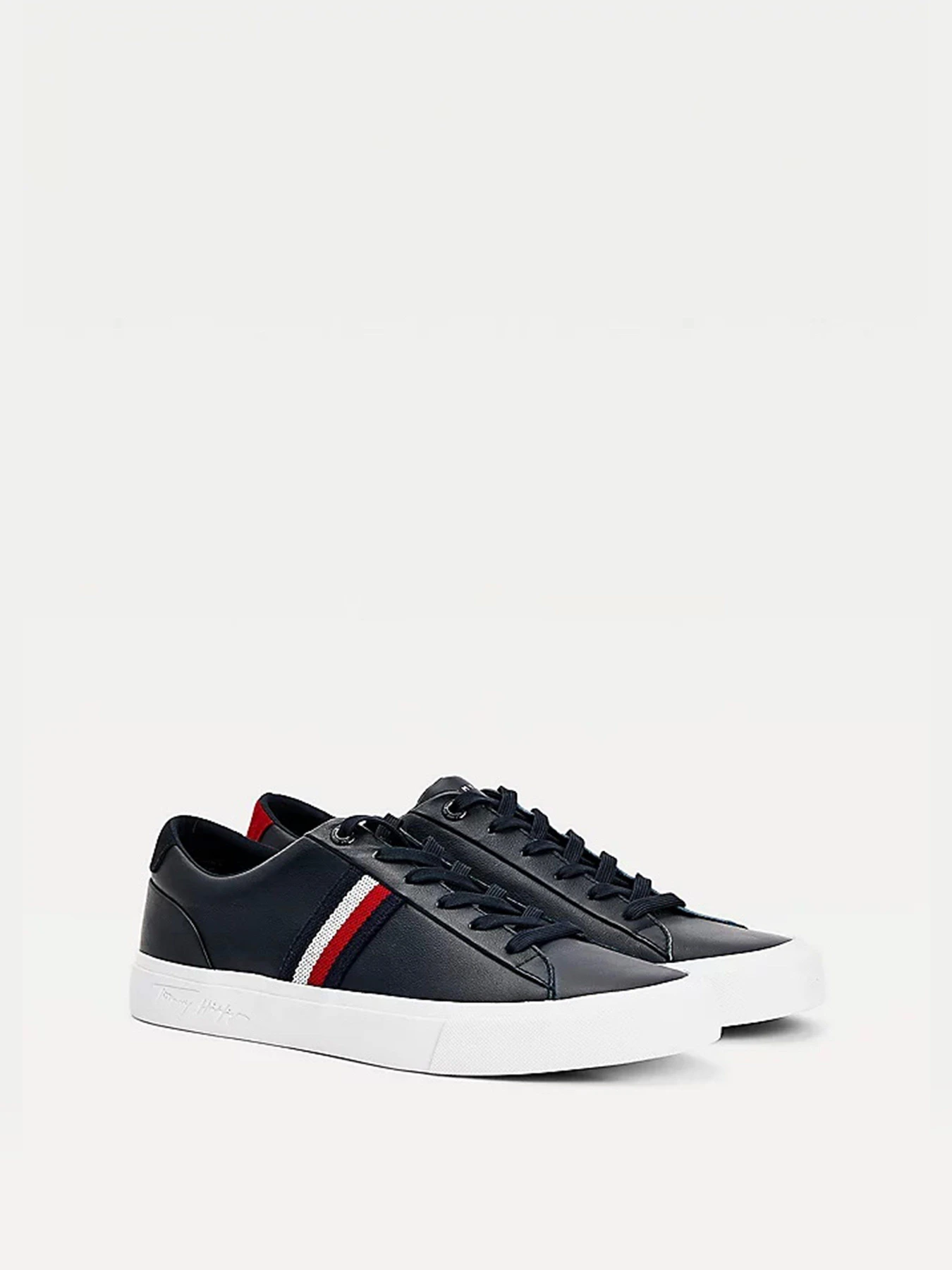 Кеди Tommy Hilfiger CORPORATE LEATHER SNEAKER модель FM0FM03397-DW5 Фото
