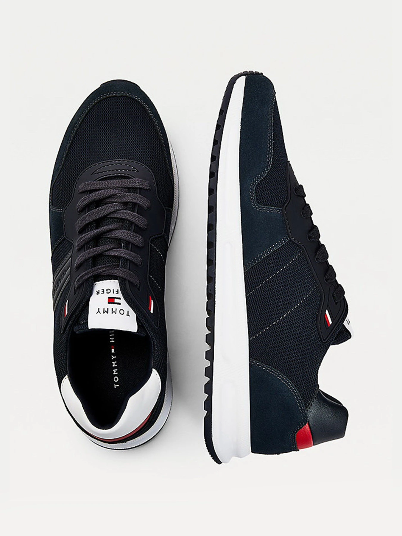 Кросівки Tommy Hilfiger MODERN модель FM0FM03423-DW5 Кросівки Tommy Hilfiger MODERN модель FM0FM03423-DW5 Фото