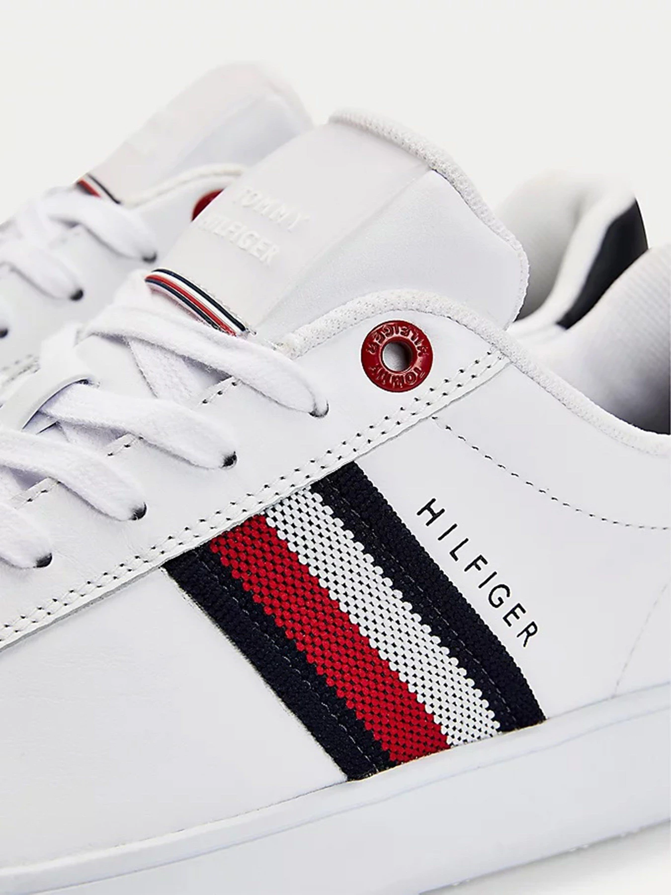 Кеды Tommy Hilfiger ESSENTIAL модель FM0FM03424-YBR Кеды Tommy Hilfiger ESSENTIAL модель FM0FM03424-YBR Фото