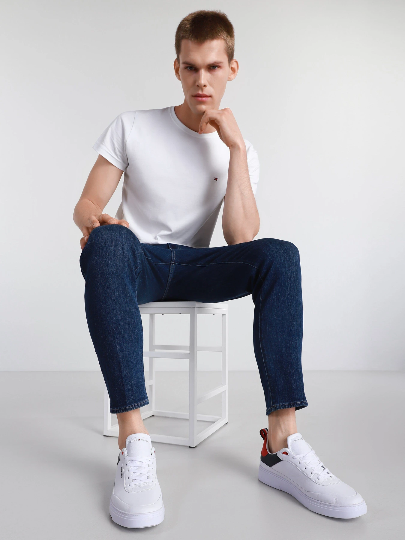 Кеди Tommy Hilfiger MODERN модель FM0FM03427-0GY Фото