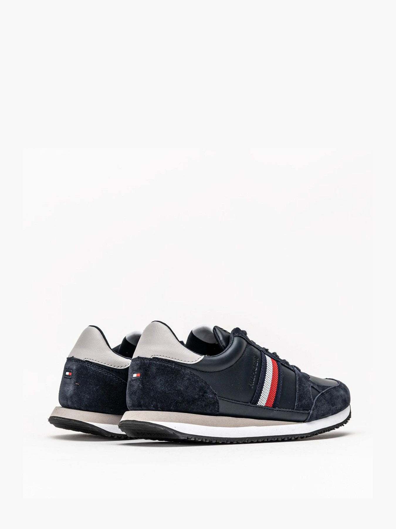 Кросівки Tommy Hilfiger модель FM0FM03430-DW5 Кросівки Tommy Hilfiger модель FM0FM03430-DW5 Фото