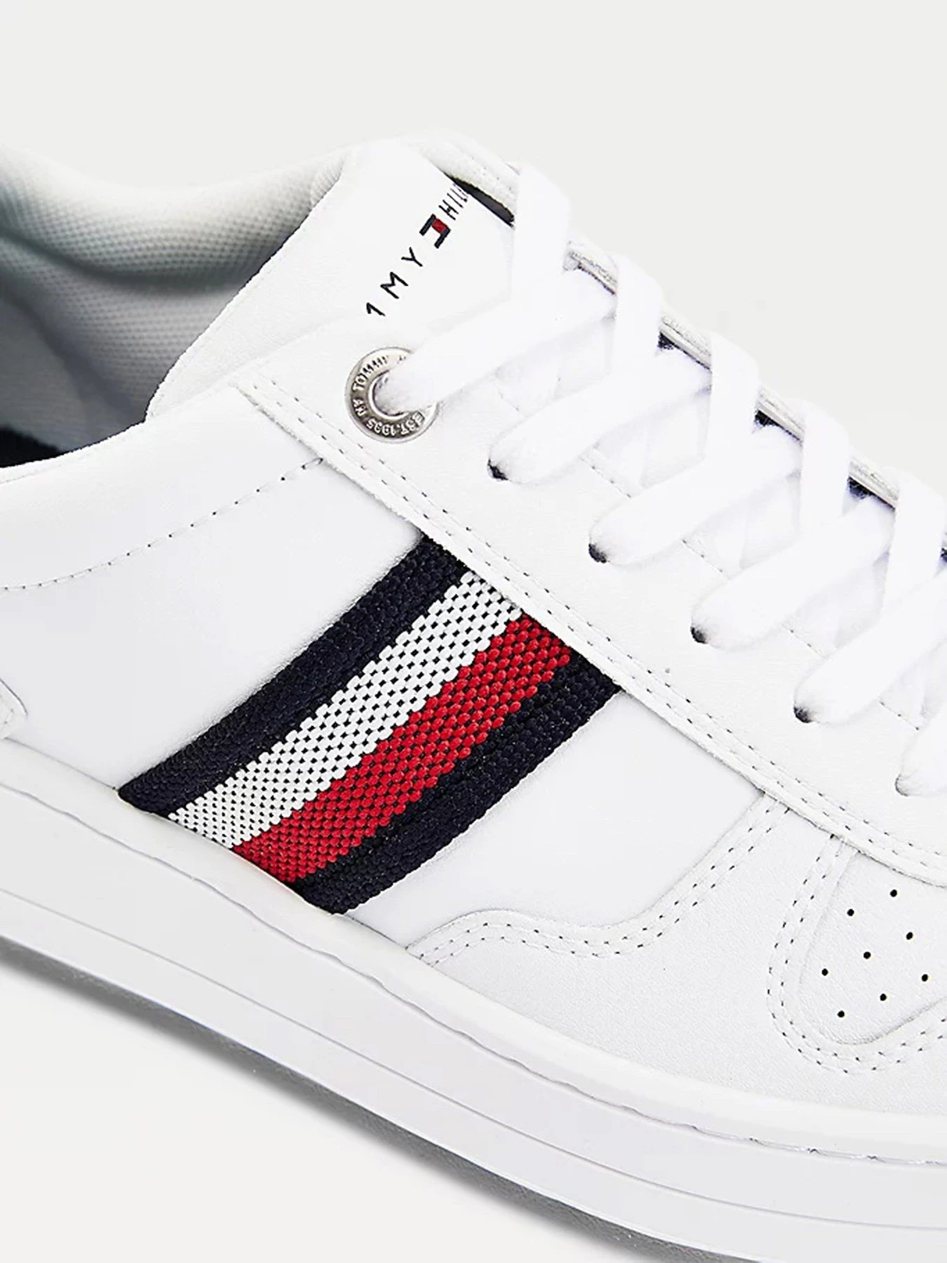 Кеды Tommy Hilfiger модель FM0FM03432-YBR Кеды Tommy Hilfiger модель FM0FM03432-YBR Фото
