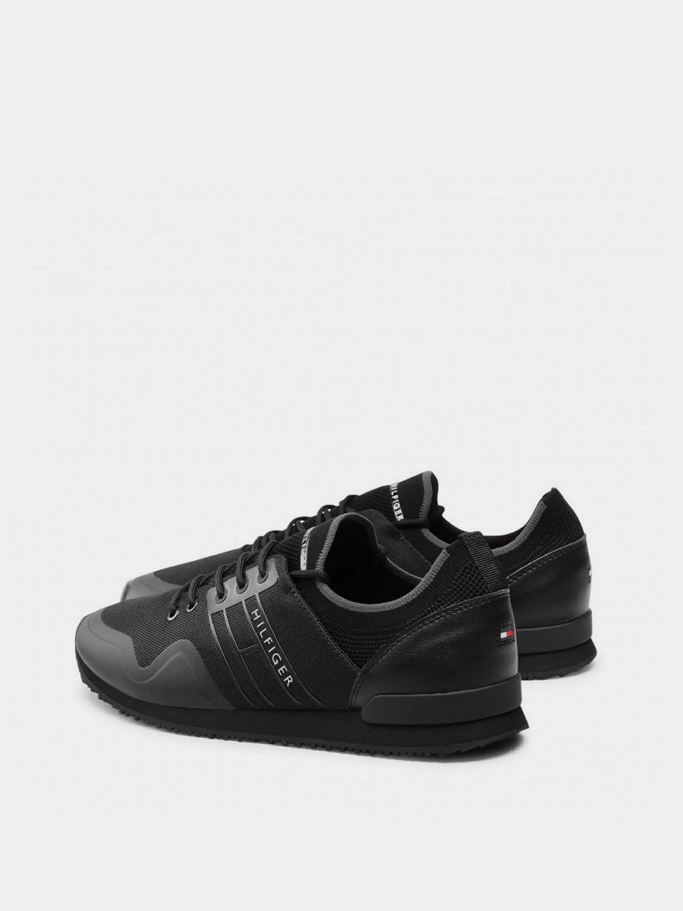 Кросівки Tommy Hilfiger Iconic Sock Knit Runner модель FM0FM03615-BDS Кросівки Tommy Hilfiger Iconic Sock Knit Runner модель FM0FM03615-BDS Фото