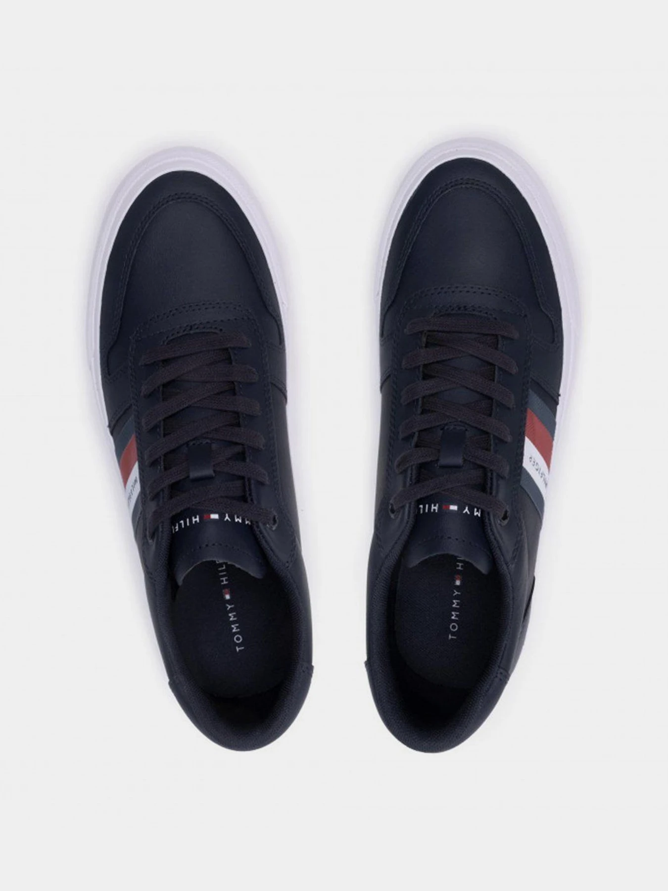 Кеды Tommy Hilfiger Core Corporate Stripes модель FM0FM03623-DW5 Фото