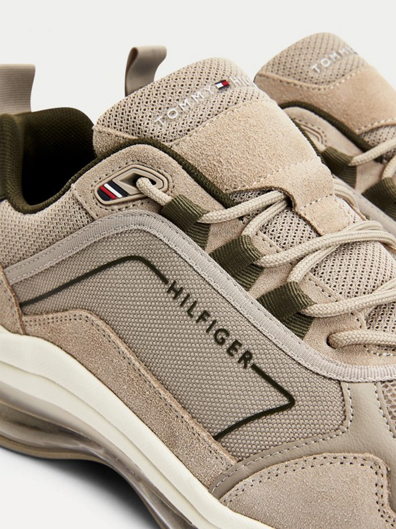 Кросівки Tommy Hilfiger Air Runner Mix модель FM0FM03633-AEP Фото