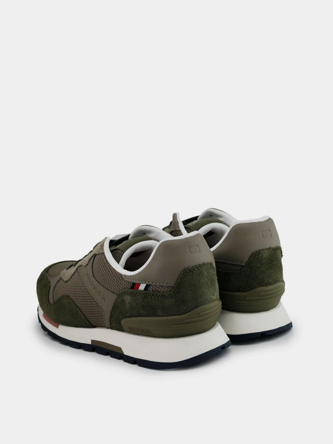 Кросівки Tommy Hilfiger Retro Runner Seasonal Mix модель FM0FM03629-RBN Кросівки Tommy Hilfiger Retro Runner Seasonal Mix модель FM0FM03629-RBN Фото