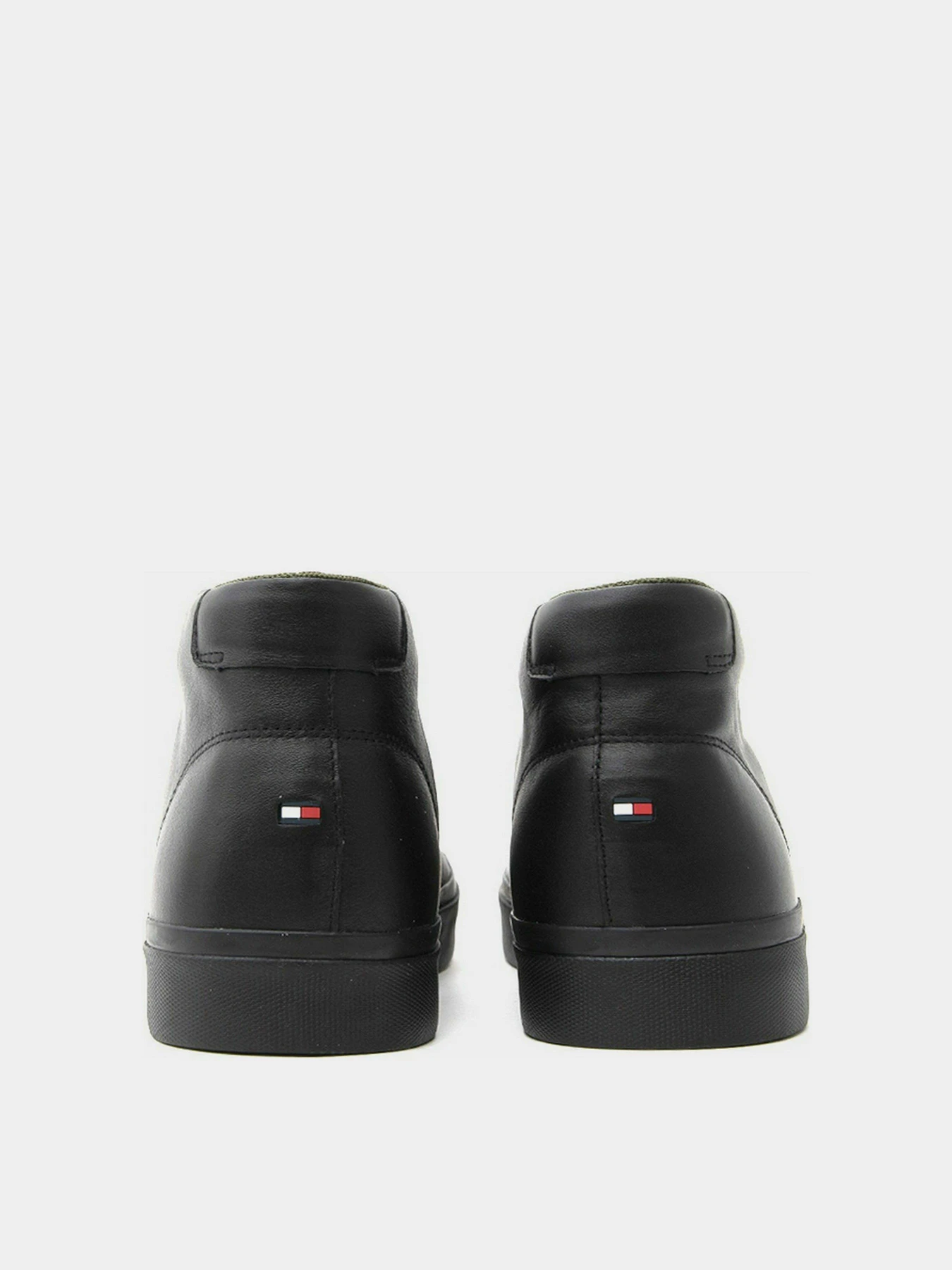 Кеды Tommy Hilfiger Corporate High Modern Vulc Lea модель FM0FM03740-BDS Фото