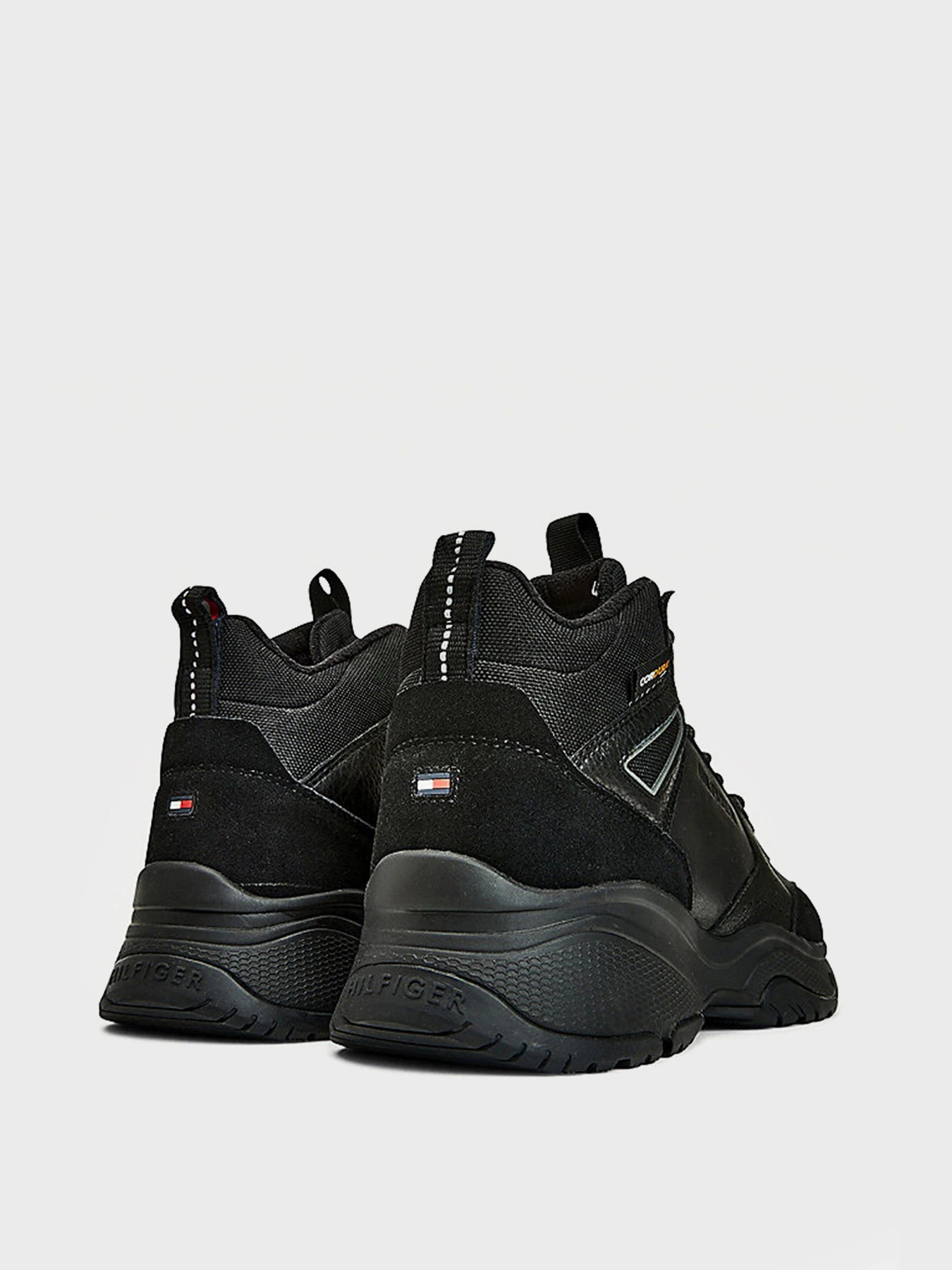Черевики та чоботи Tommy Hilfiger High Sneaker Leather модель FM0FM03273-BDS Черевики та чоботи Tommy Hilfiger High Sneaker Leather модель FM0FM03273-BDS Фото