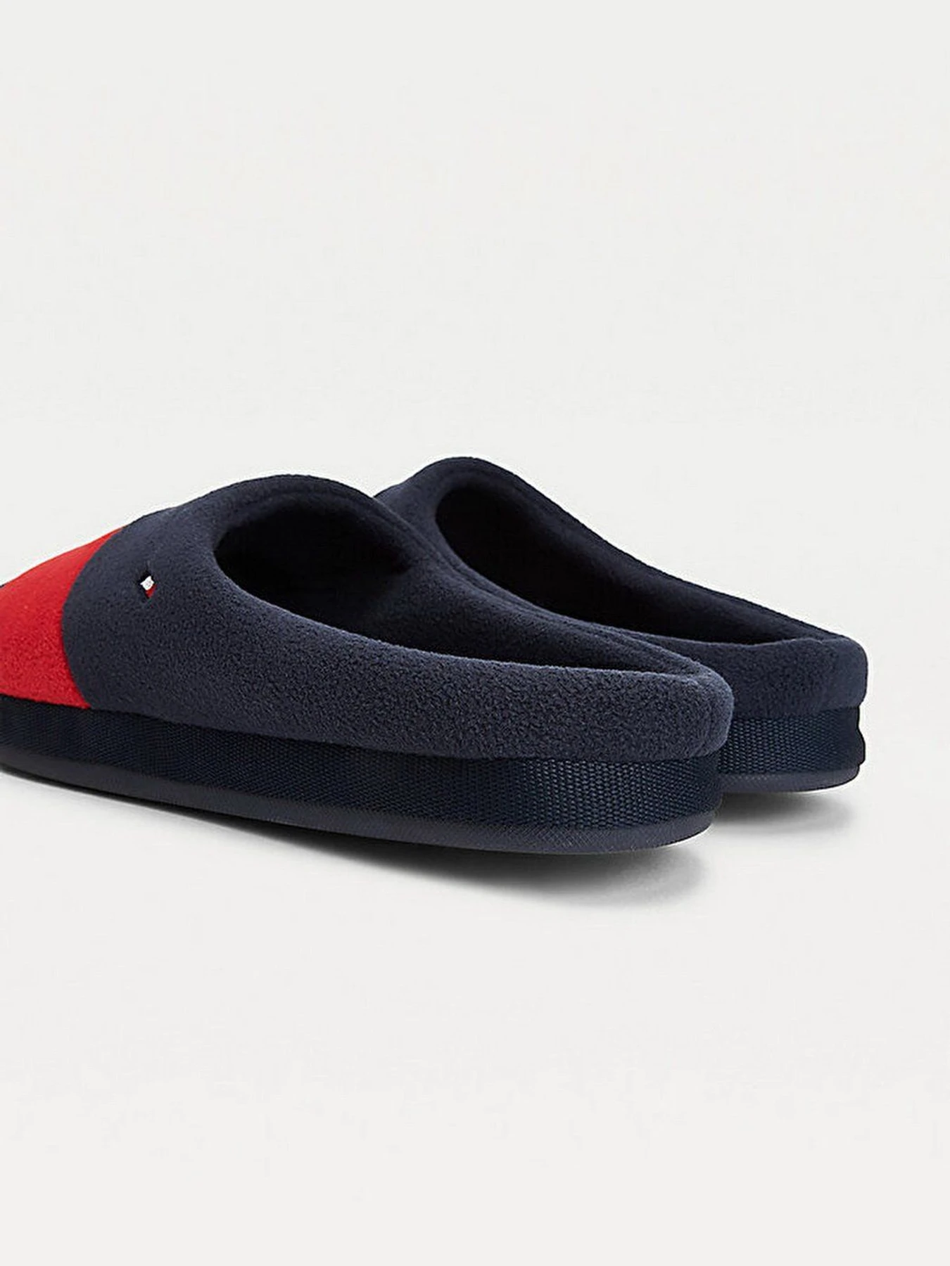 Капці Tommy Hilfiger модель FM0FM03801-0GY Фото