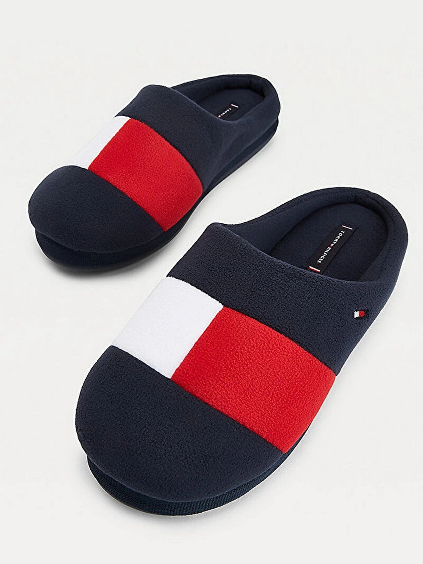 Капці Tommy Hilfiger модель FM0FM03801-0GY Фото