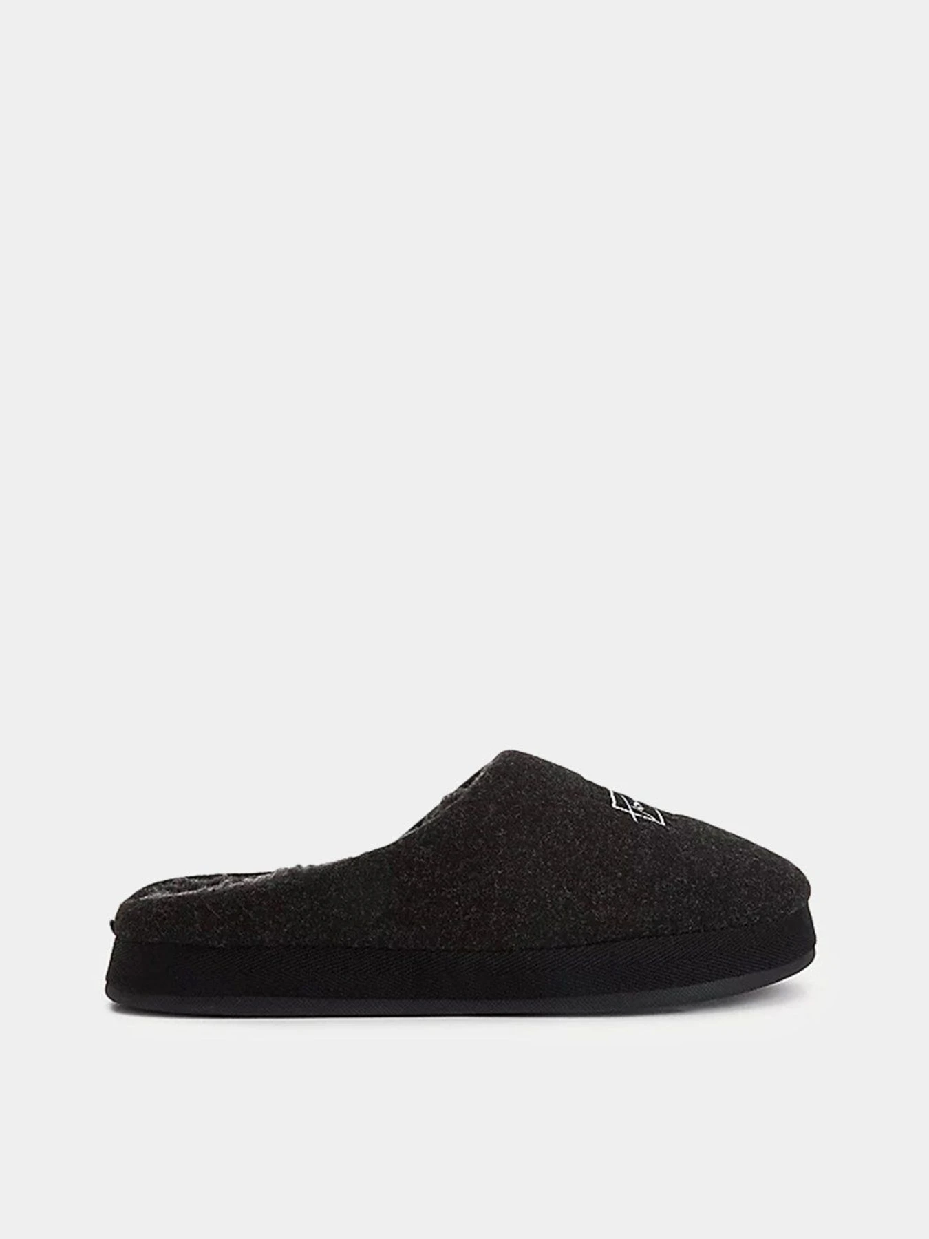 Тапки Tommy Hilfiger Established Home Slippers модель FM0FM03802-PTY Тапки Tommy Hilfiger Established Home Slippers модель FM0FM03802-PTY Фото
