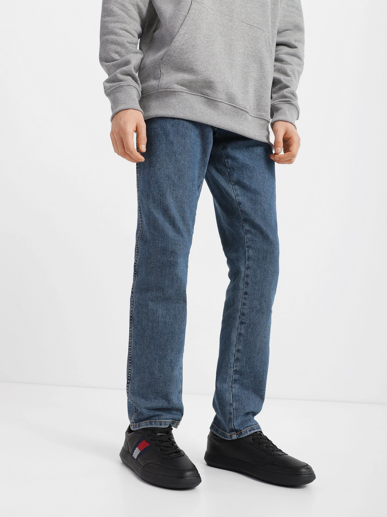 Кроссовки Tommy Hilfiger модель FM0FM03904-BDS Кроссовки Tommy Hilfiger модель FM0FM03904-BDS Фото