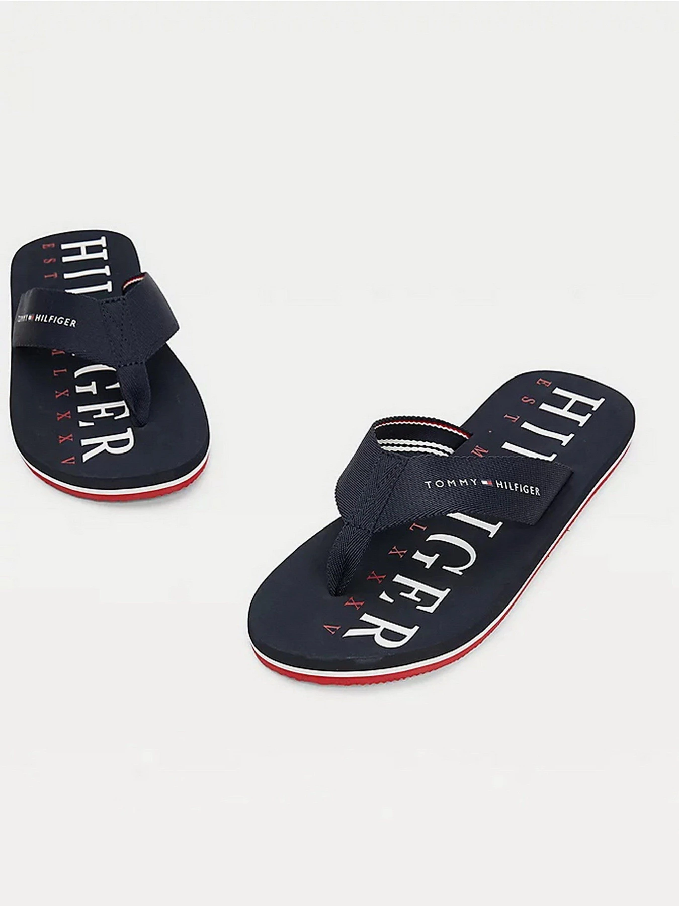Шлёпанцы Tommy Hilfiger модель FM0FM03917-DW5 Шлёпанцы Tommy Hilfiger модель FM0FM03917-DW5 Фото