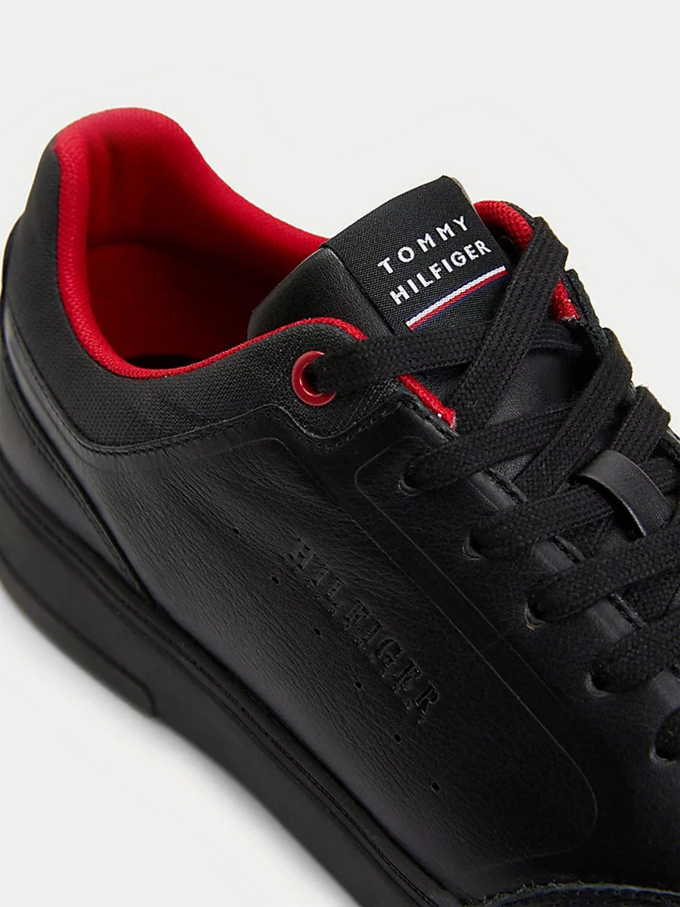 Кроссовки Tommy Hilfiger модель FM0FM03903-BDS Фото