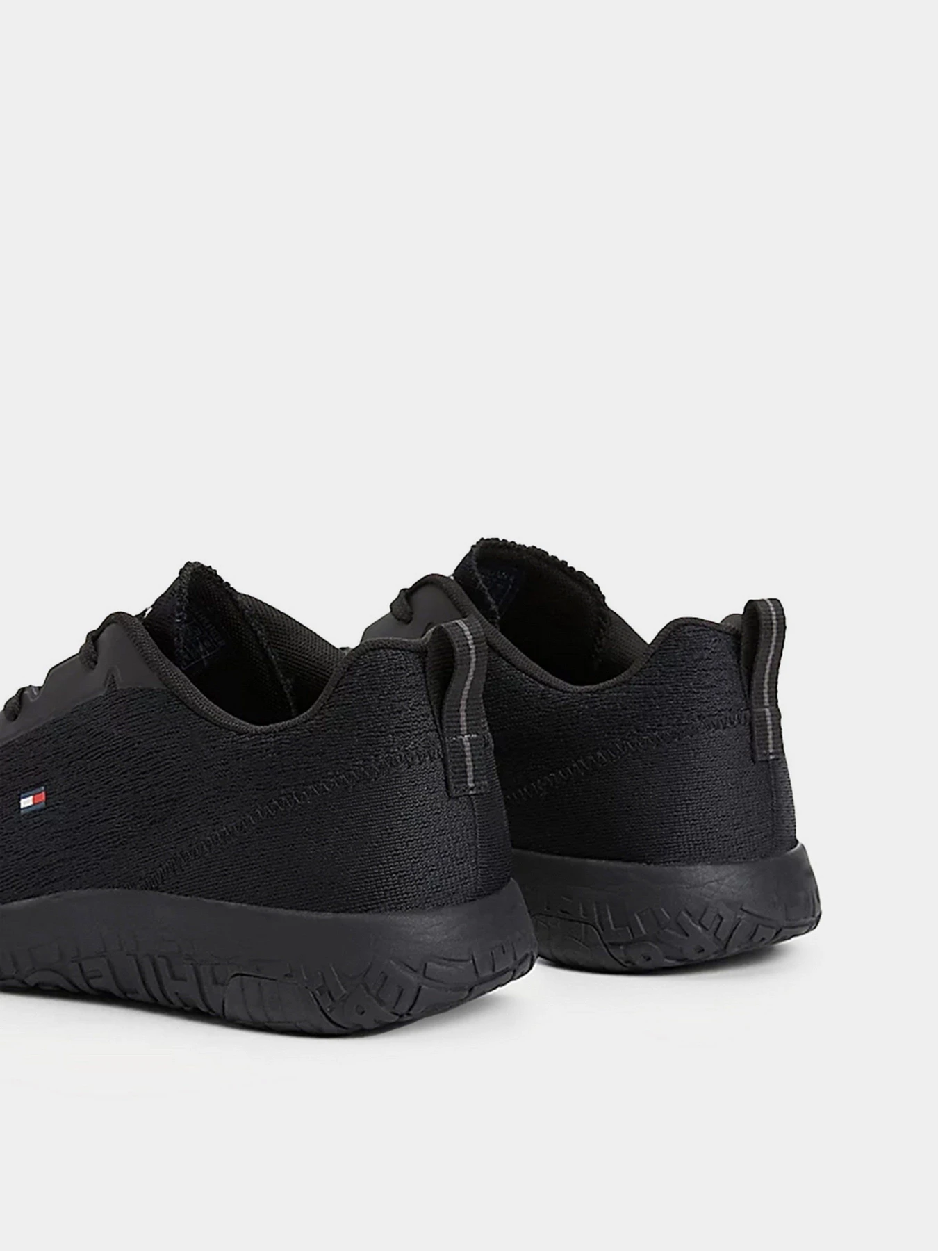 Кроссовки Tommy Hilfiger MODERN модель FM0FM03900-BDS Кроссовки Tommy Hilfiger MODERN модель FM0FM03900-BDS Фото