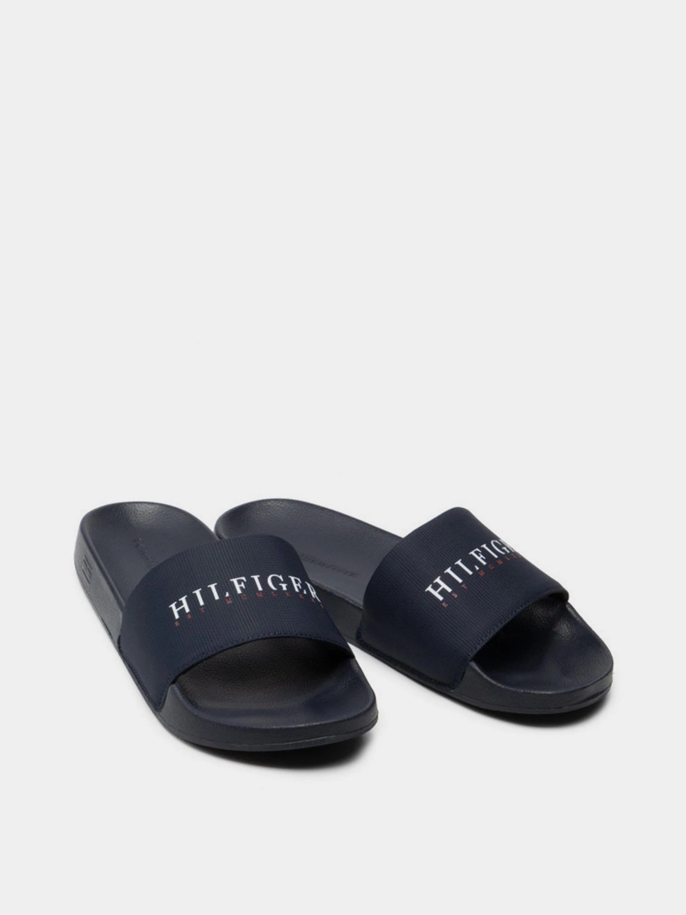 Шлёпанцы Tommy Hilfiger модель FM0FM03886-DW5 Шлёпанцы Tommy Hilfiger модель FM0FM03886-DW5 Фото