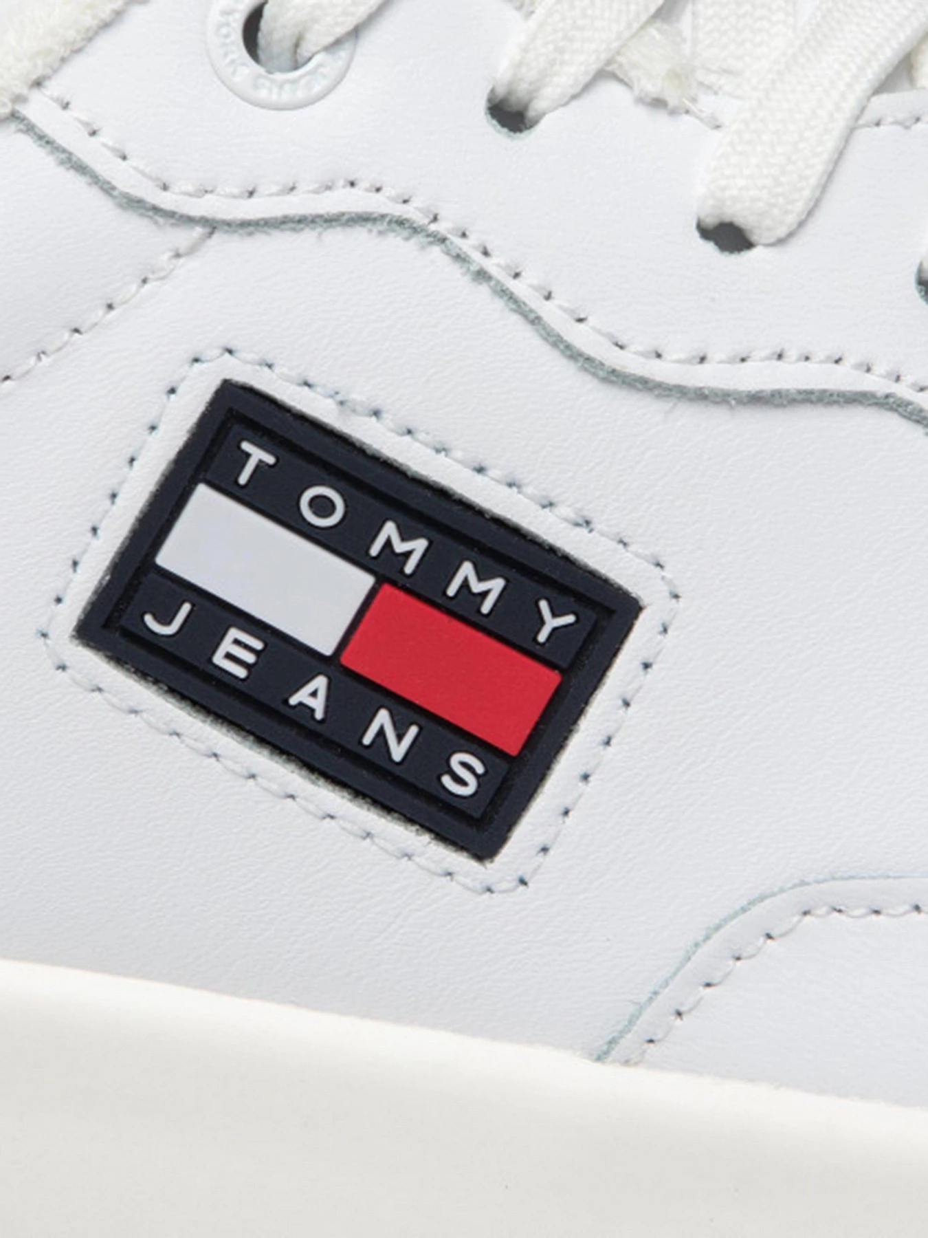 Кроссовки Tommy Hilfiger модель EM0EM00899-YBR Кроссовки Tommy Hilfiger модель EM0EM00899-YBR Фото