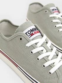 Кроссовки Tommy Hilfiger модель EM0EM00962-PMI Фото
