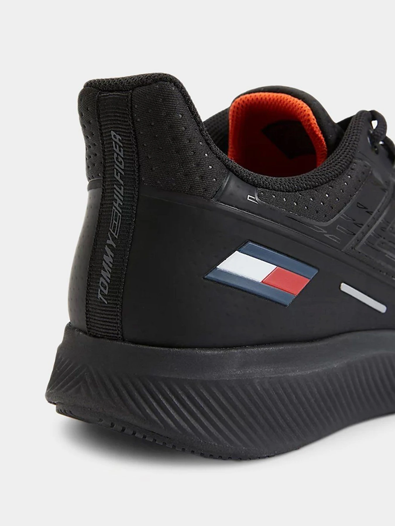 Кроссовки Tommy Hilfiger модель FD0FD00037-BDS Кроссовки Tommy Hilfiger модель FD0FD00037-BDS Фото