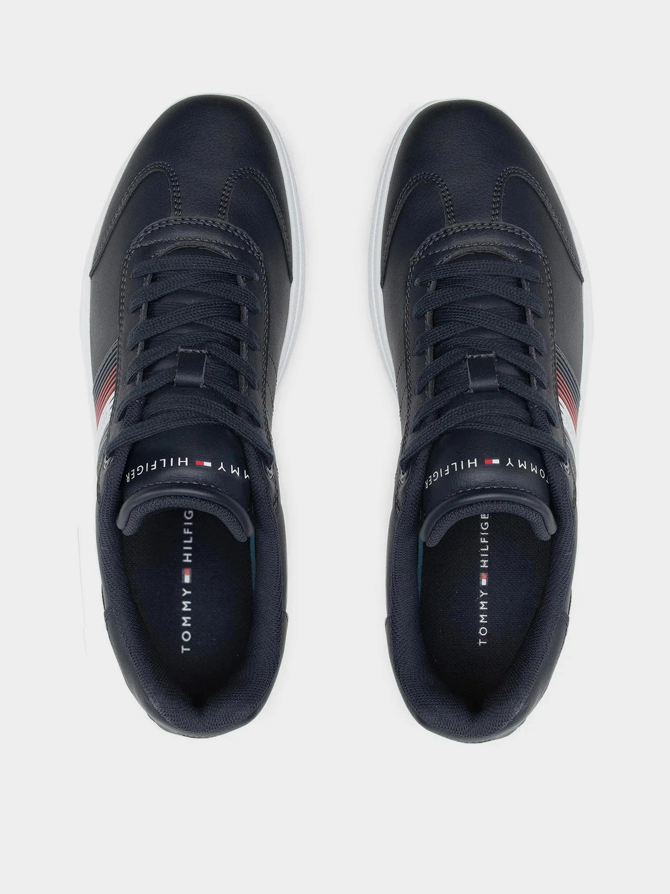 Кеди Tommy Hilfiger Core Corporate Leather Cupsole модель FM0FM03624-DW5 Фото