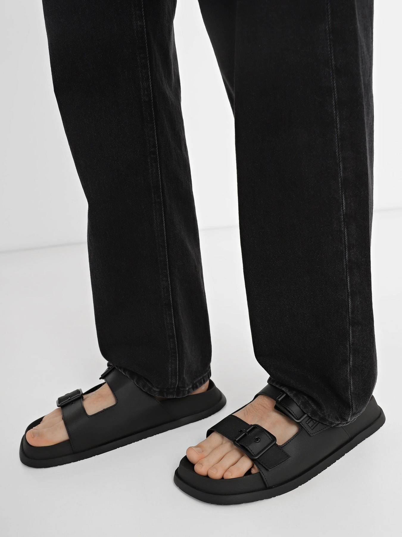 Шльопанці Tommy Hilfiger модель EM0EM01148-BDS Шльопанці Tommy Hilfiger модель EM0EM01148-BDS Фото