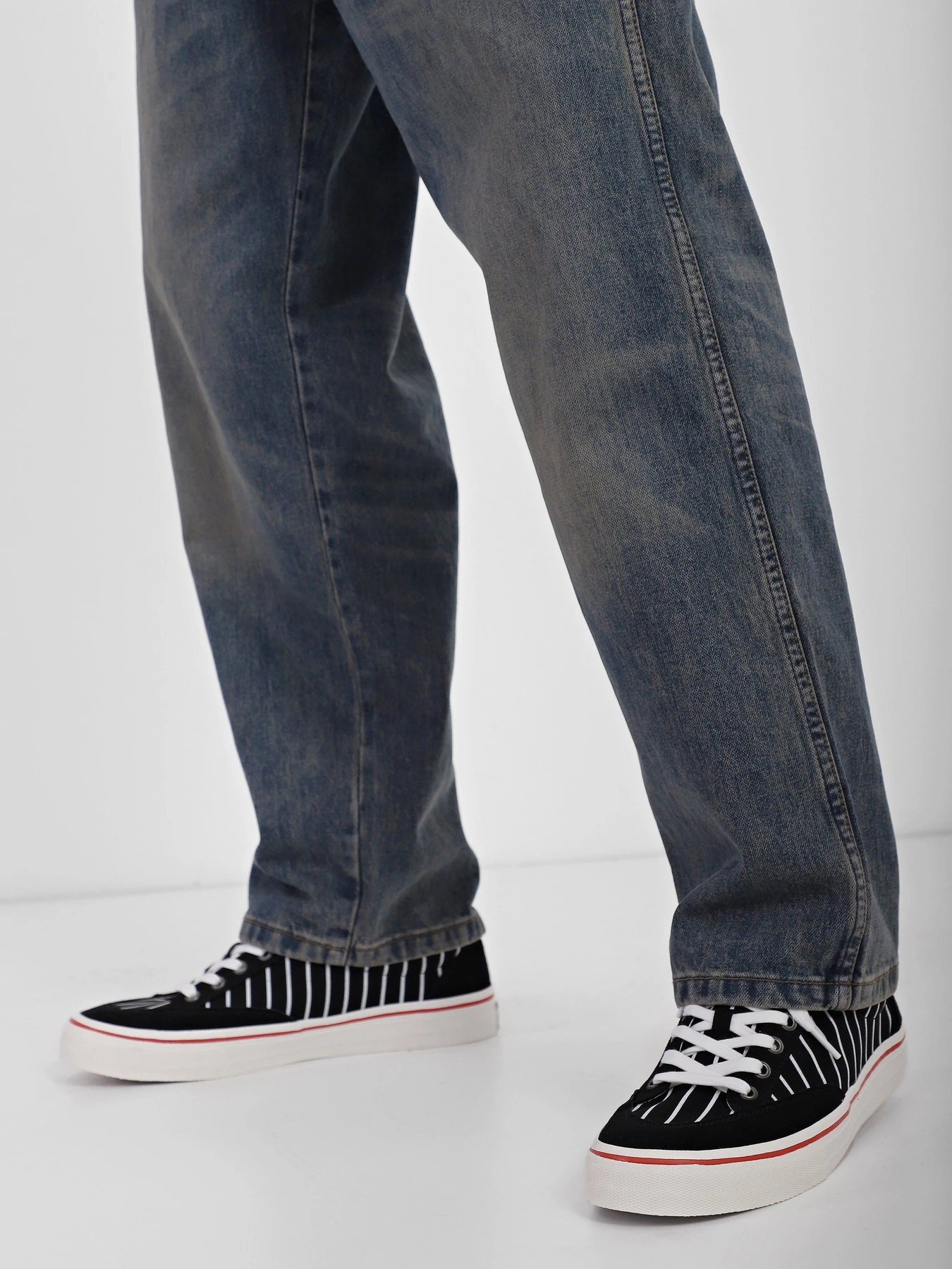 Кеды Tommy Hilfiger модель EM0EM01153-BDS Кеды Tommy Hilfiger модель EM0EM01153-BDS Фото