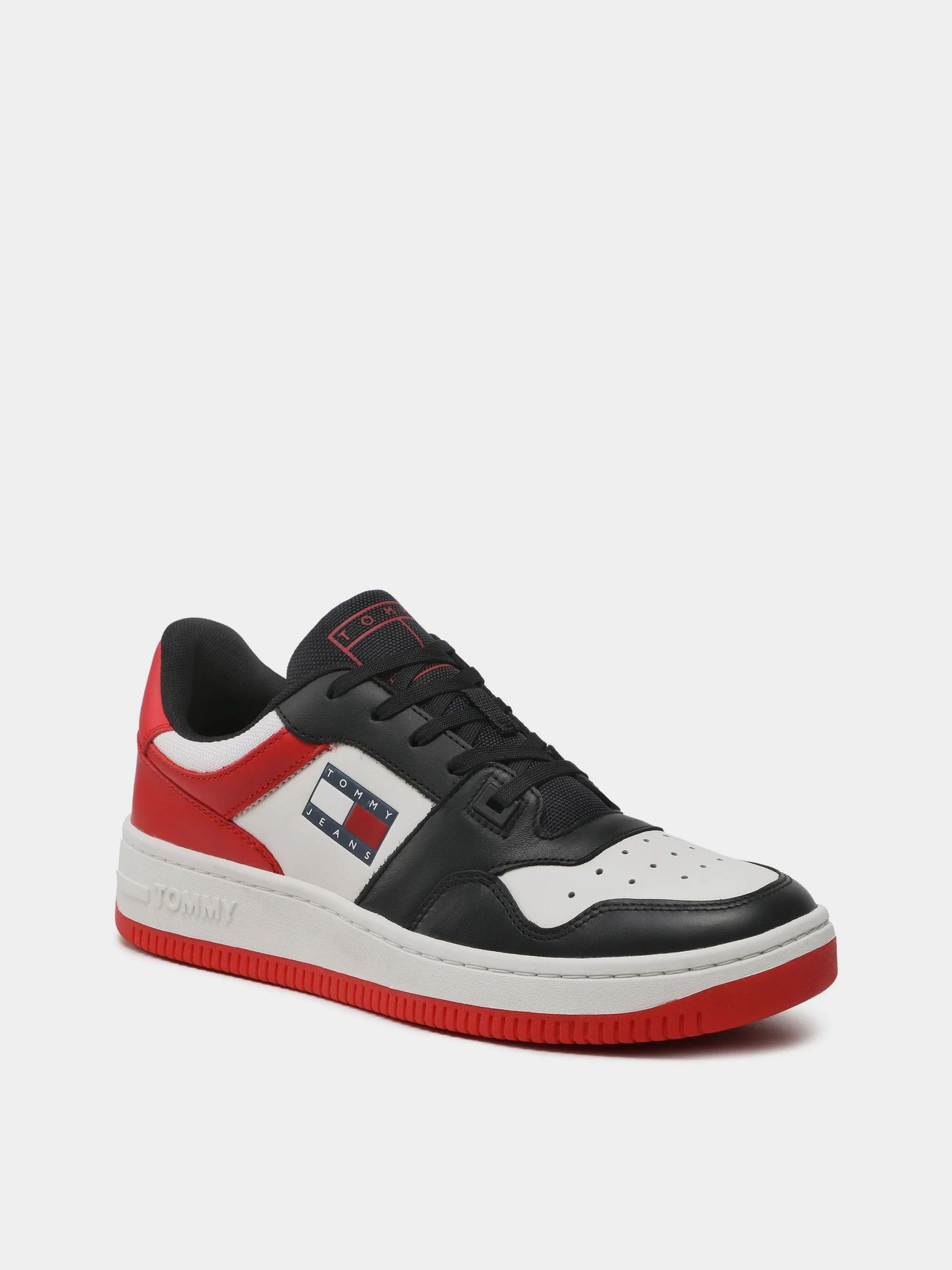 Кросівки Tommy Hilfiger модель EM0EM01162-XNL Кросівки Tommy Hilfiger модель EM0EM01162-XNL Фото