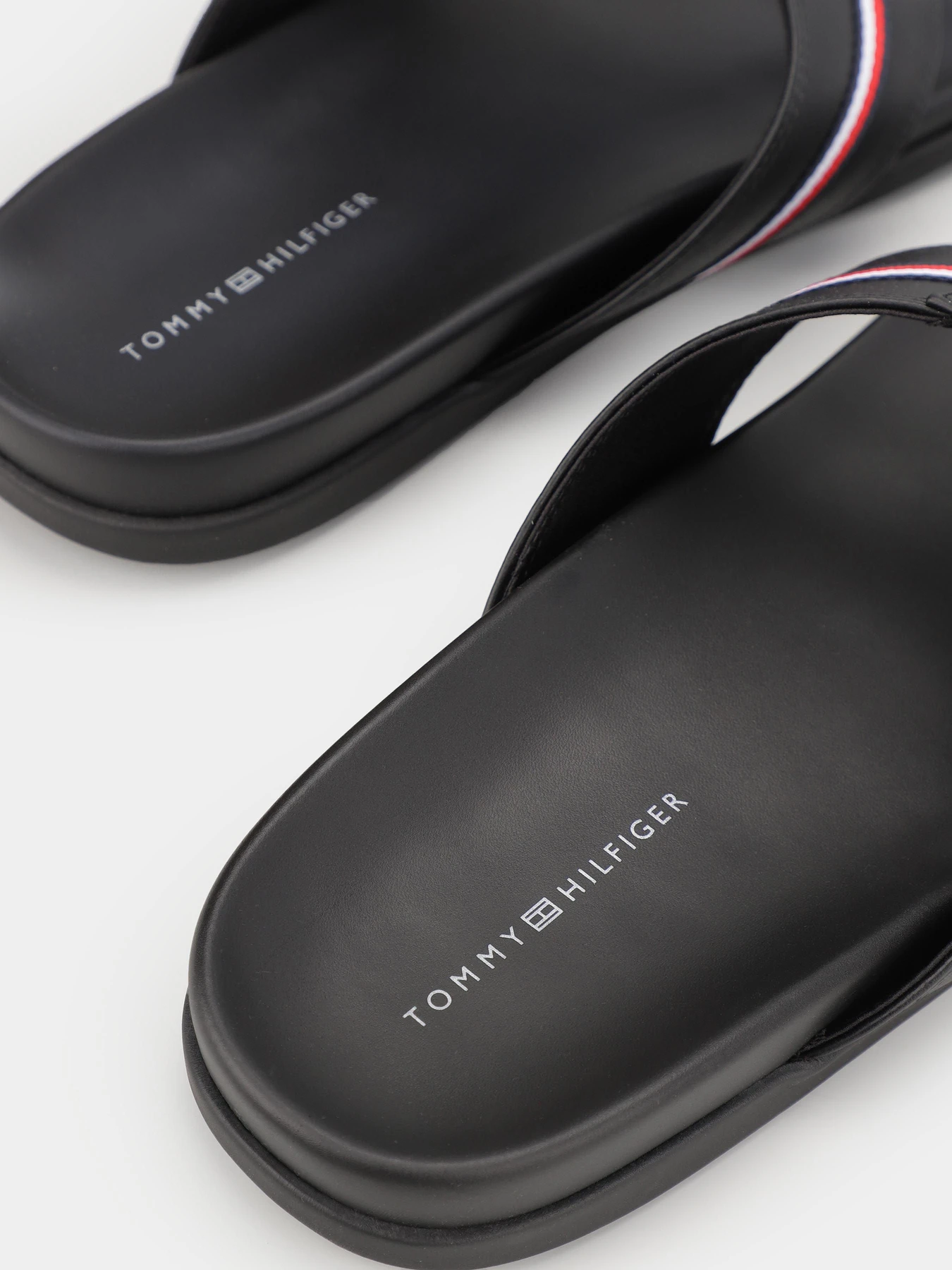 Шльопанці Tommy Hilfiger модель FM0FM04460-BDS Фото