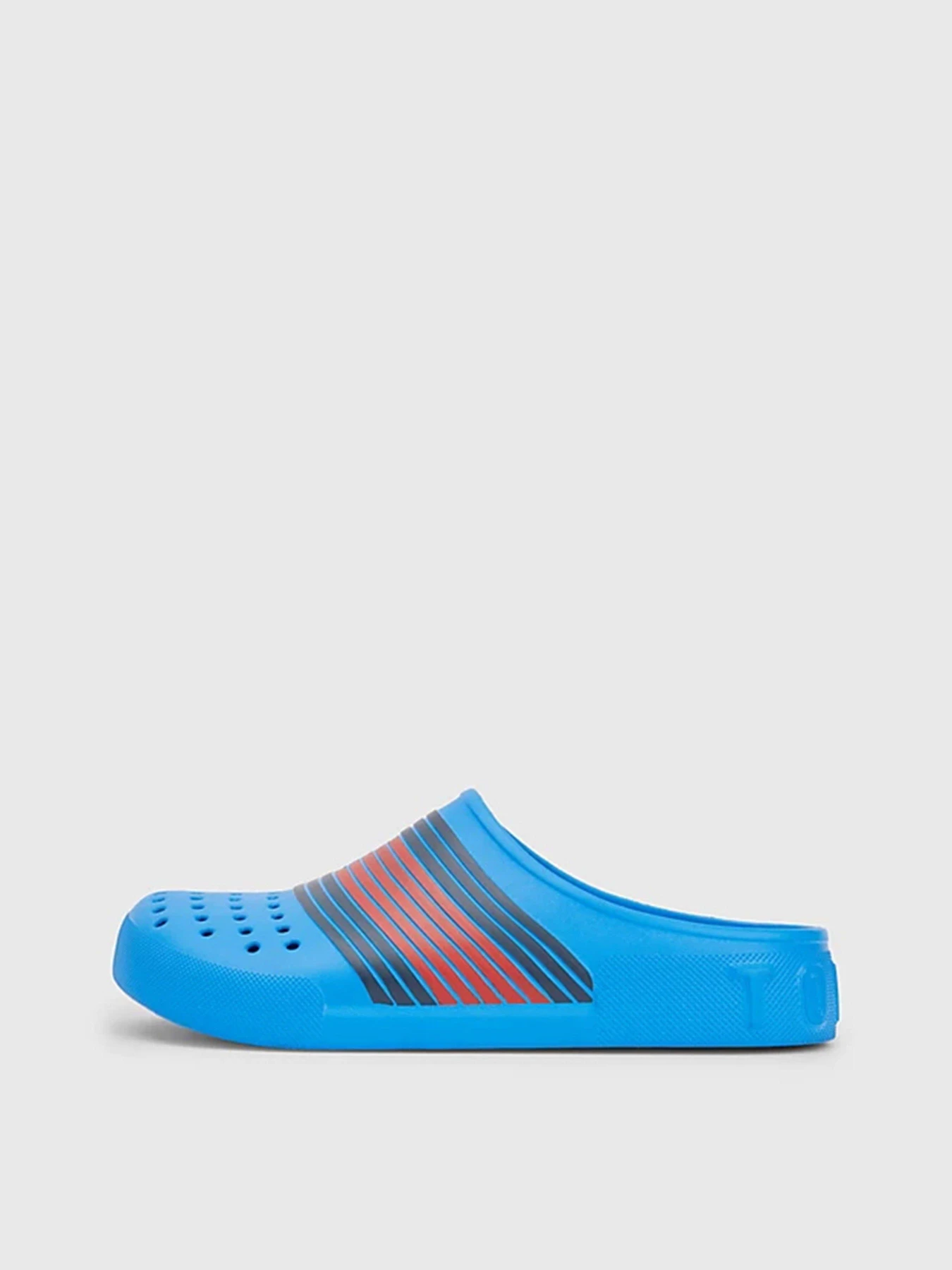 Шлёпанцы Tommy Hilfiger модель FM0FM04467-CZW Шлёпанцы Tommy Hilfiger модель FM0FM04467-CZW Фото