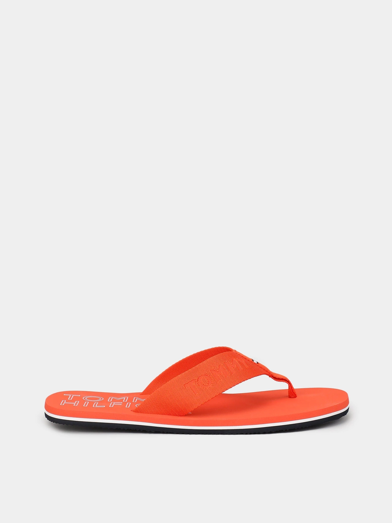 Шлёпанцы Tommy Hilfiger модель FM0FM04472-SNX Шлёпанцы Tommy Hilfiger модель FM0FM04472-SNX Фото
