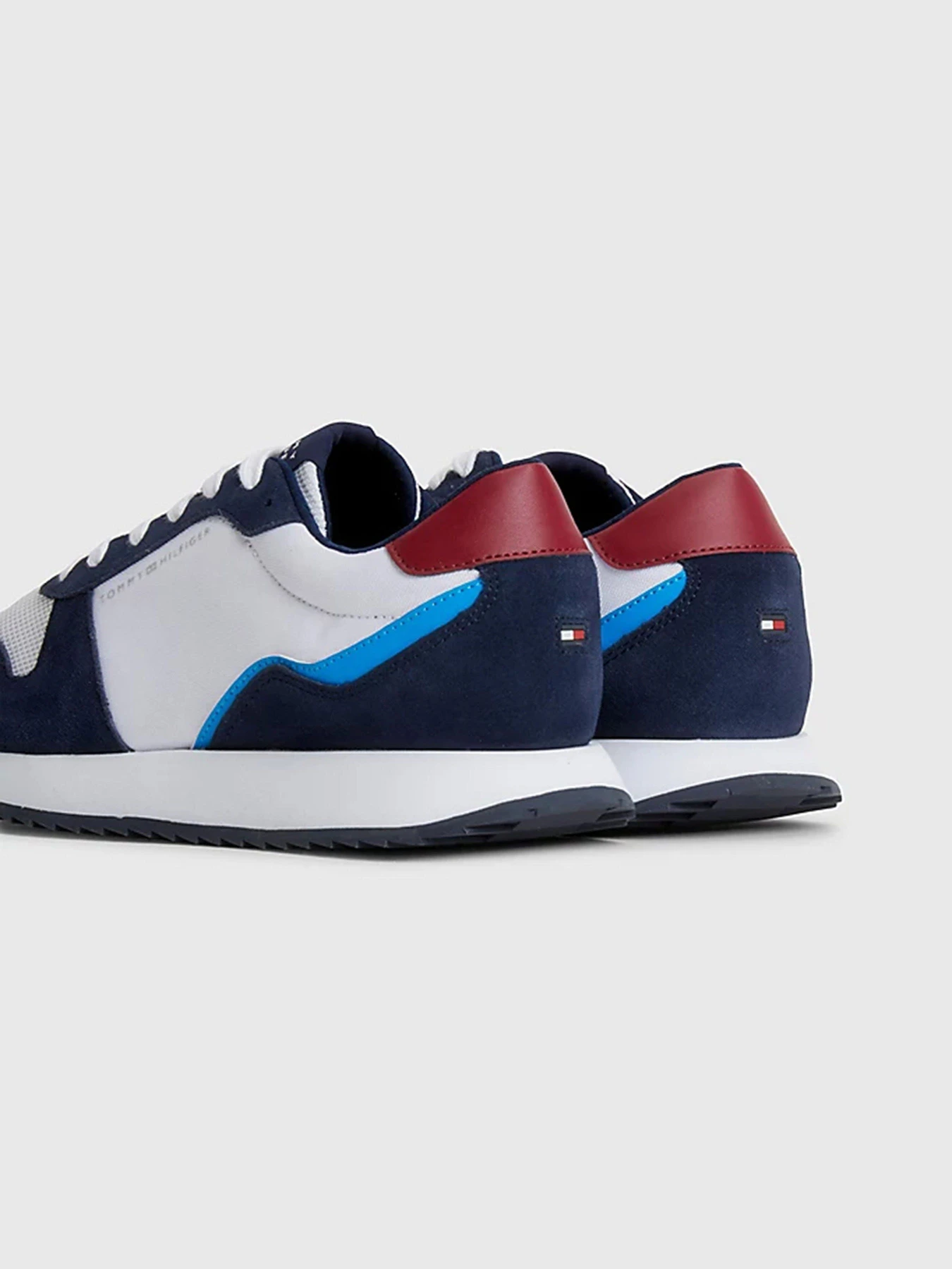 Кроссовки Tommy Hilfiger модель FM0FM04478-0GY Кроссовки Tommy Hilfiger модель FM0FM04478-0GY Фото