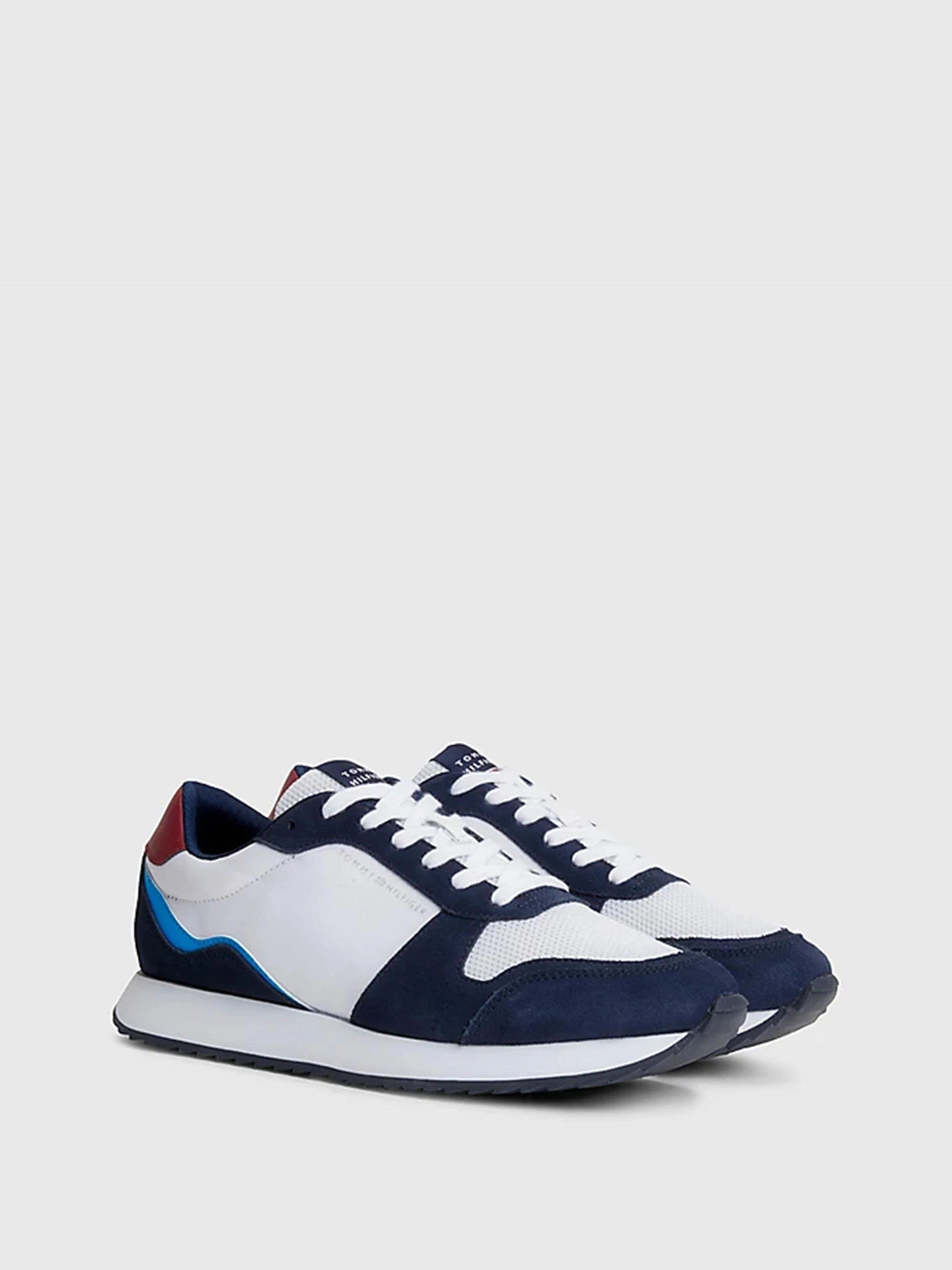 Кроссовки Tommy Hilfiger модель FM0FM04478-0GY Кроссовки Tommy Hilfiger модель FM0FM04478-0GY Фото