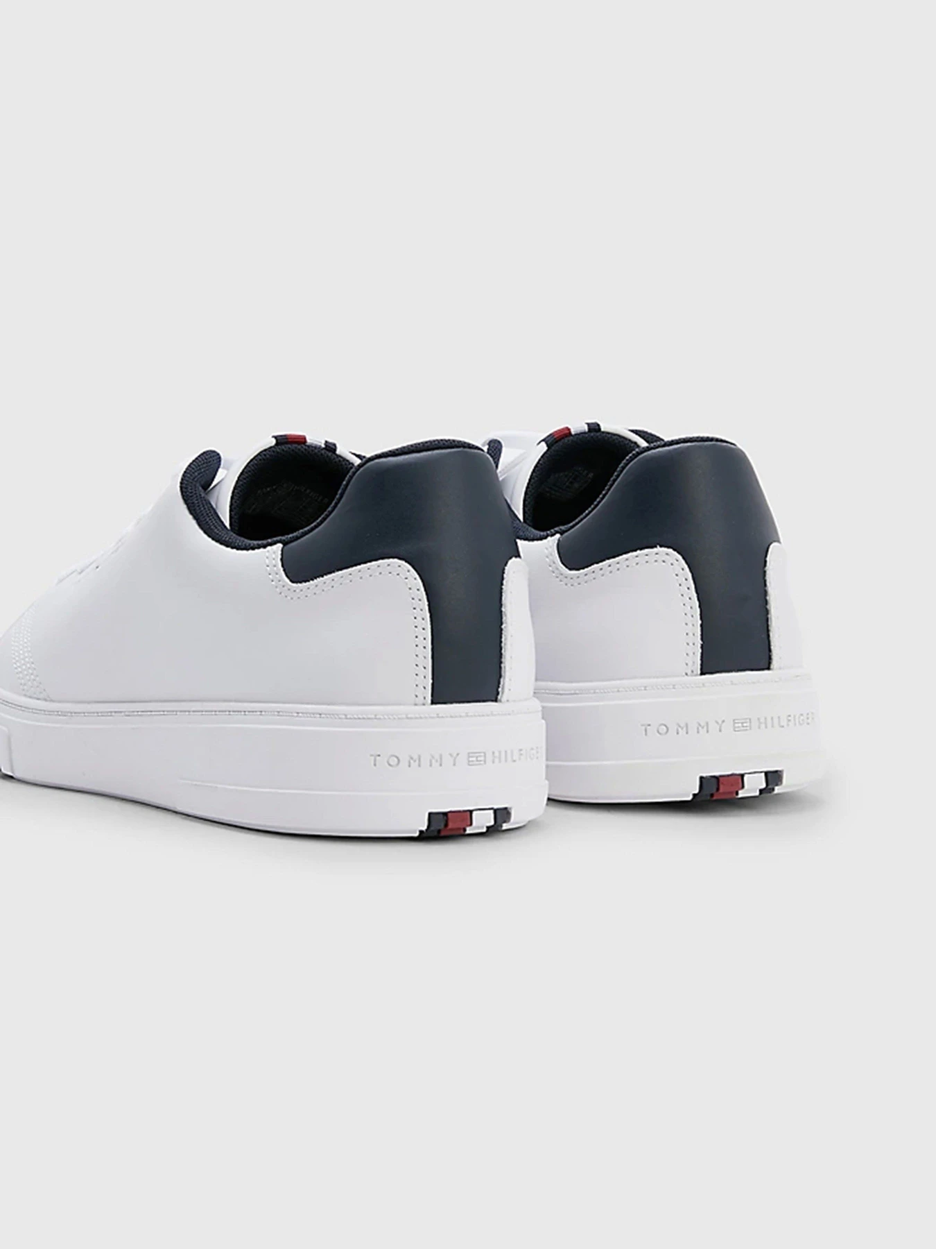 Кроссовки Tommy Hilfiger модель FM0FM04487-YBS Фото