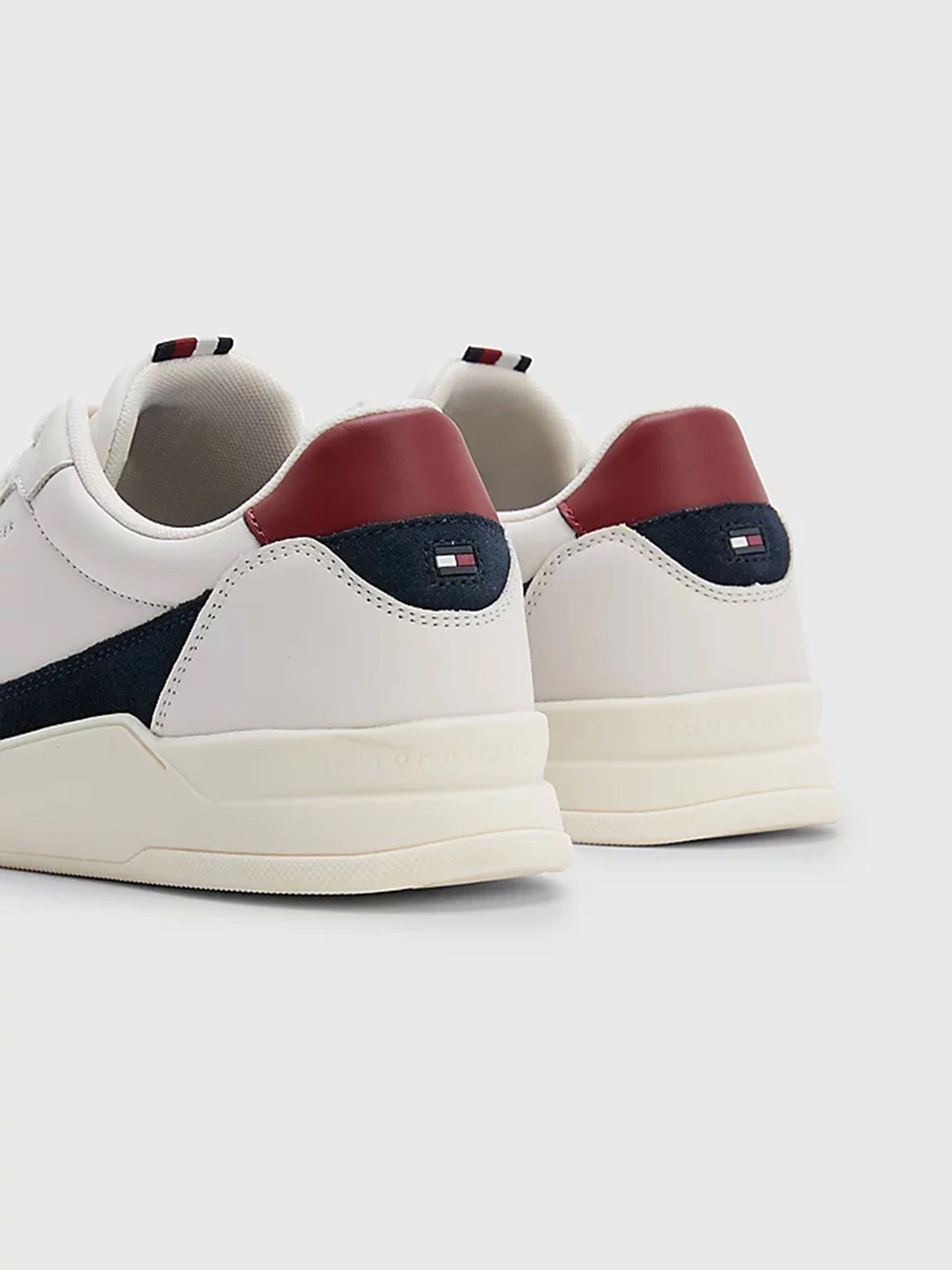 Кросівки Tommy Hilfiger модель FM0FM04490-AC0 Кросівки Tommy Hilfiger модель FM0FM04490-AC0 Фото