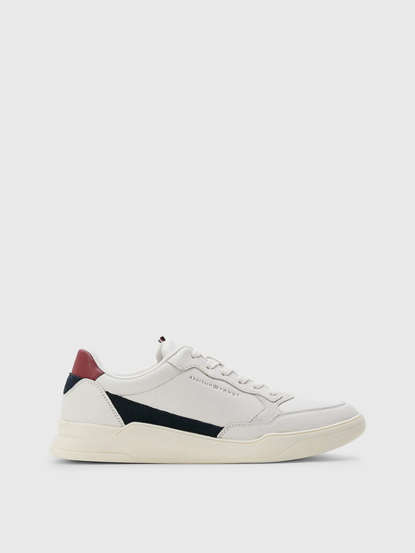 Кросівки Tommy Hilfiger модель FM0FM04490-AC0 Кросівки Tommy Hilfiger модель FM0FM04490-AC0 Фото