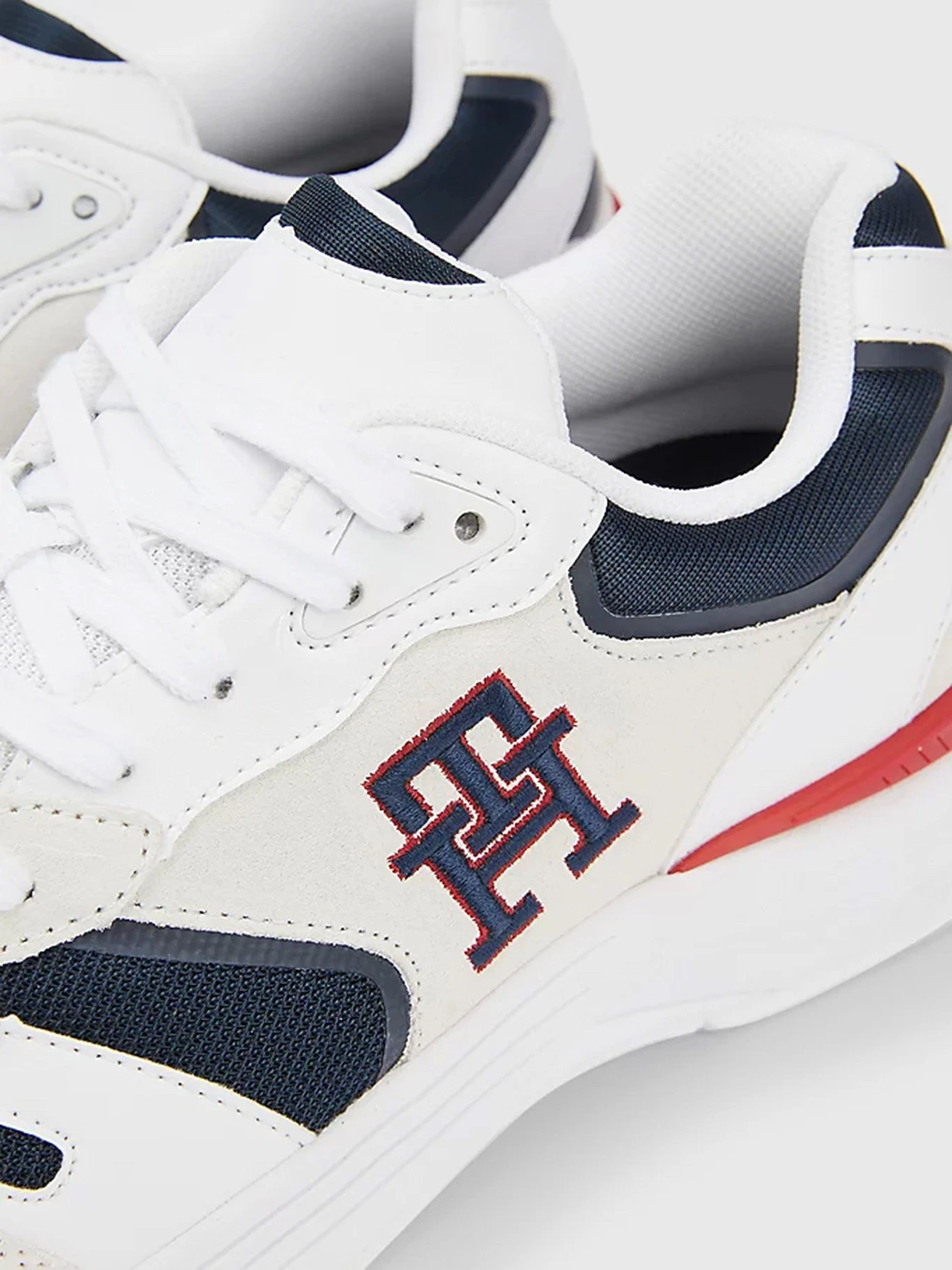 Кроссовки Tommy Hilfiger модель FM0FM04498-0GY Фото