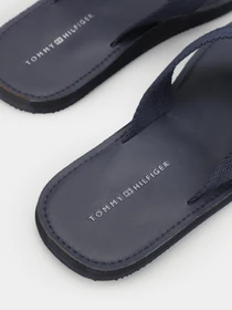 Шлёпанцы Tommy Hilfiger модель FM0FM04548-DW5 Фото
