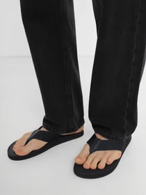 Шлёпанцы Tommy Hilfiger модель FM0FM04548-DW5 Фото