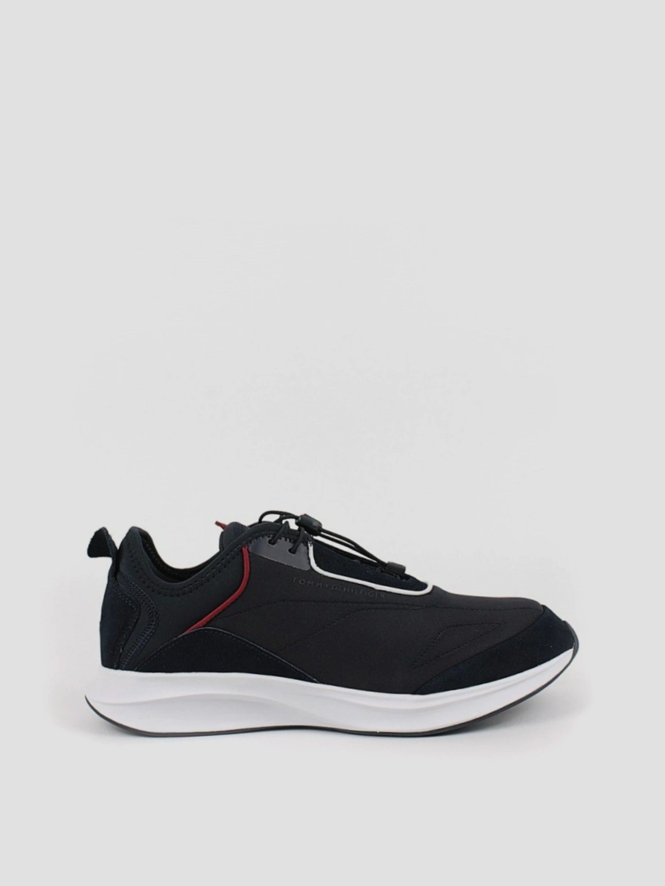 Кроссовки Tommy Hilfiger модель FM0FM04564-DW5 Кроссовки Tommy Hilfiger модель FM0FM04564-DW5 Фото