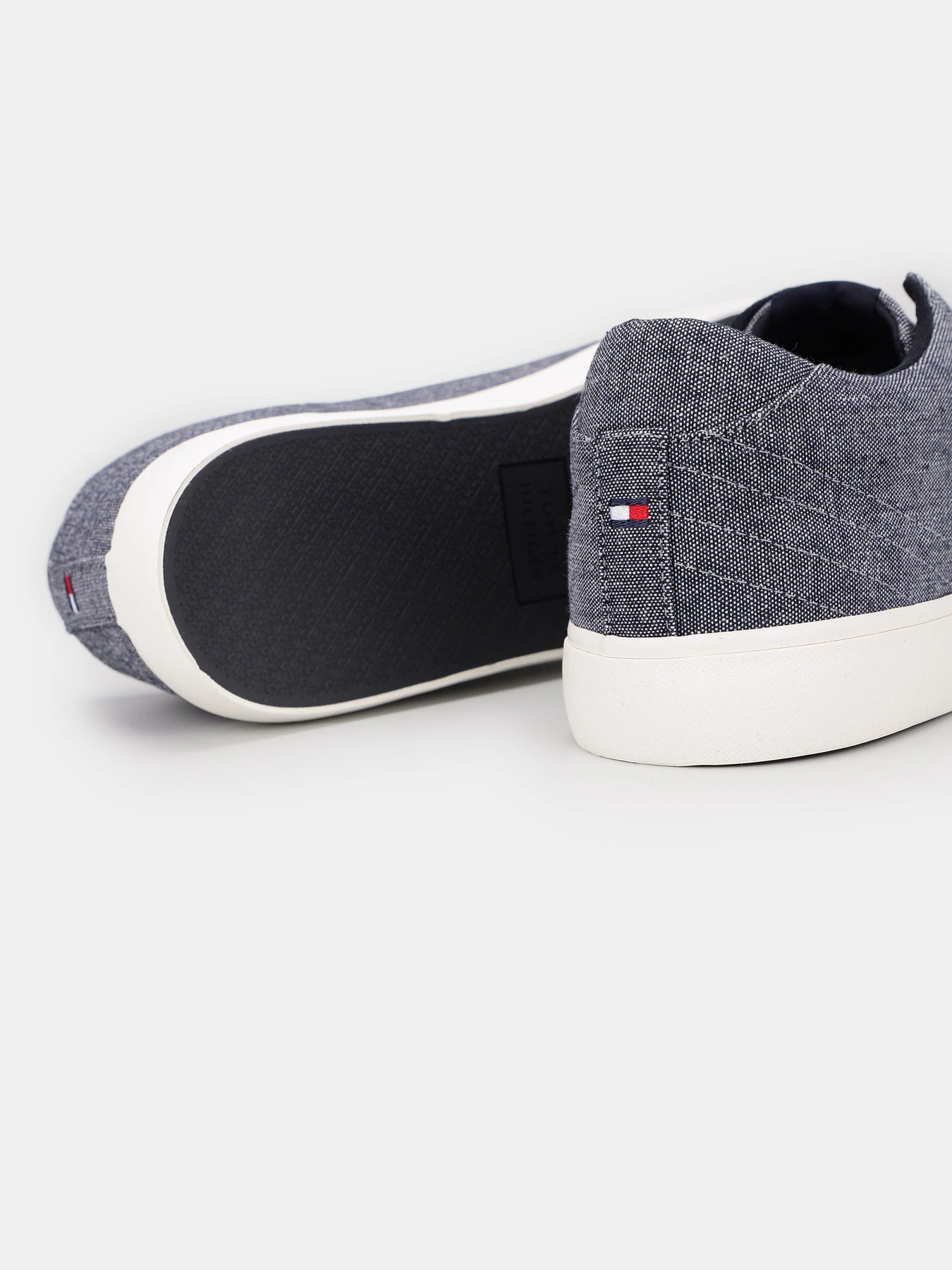 Кеди Tommy Hilfiger модель FM0FM04738-DW5 Кеди Tommy Hilfiger модель FM0FM04738-DW5 Фото