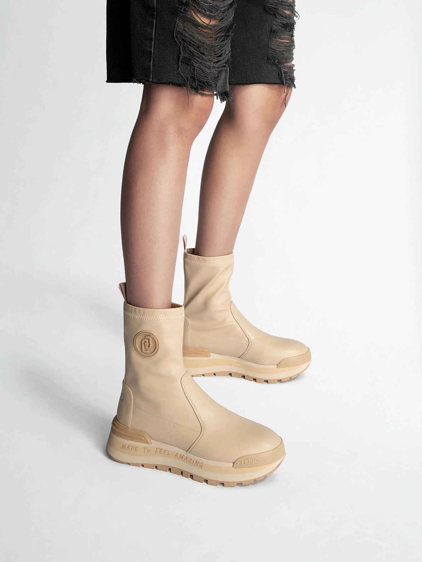 Черевики та чоботи Liu Jo Amazing 22 модель BF3085EX04601127 Черевики та чоботи Liu Jo Amazing 22 модель BF3085EX04601127 Фото