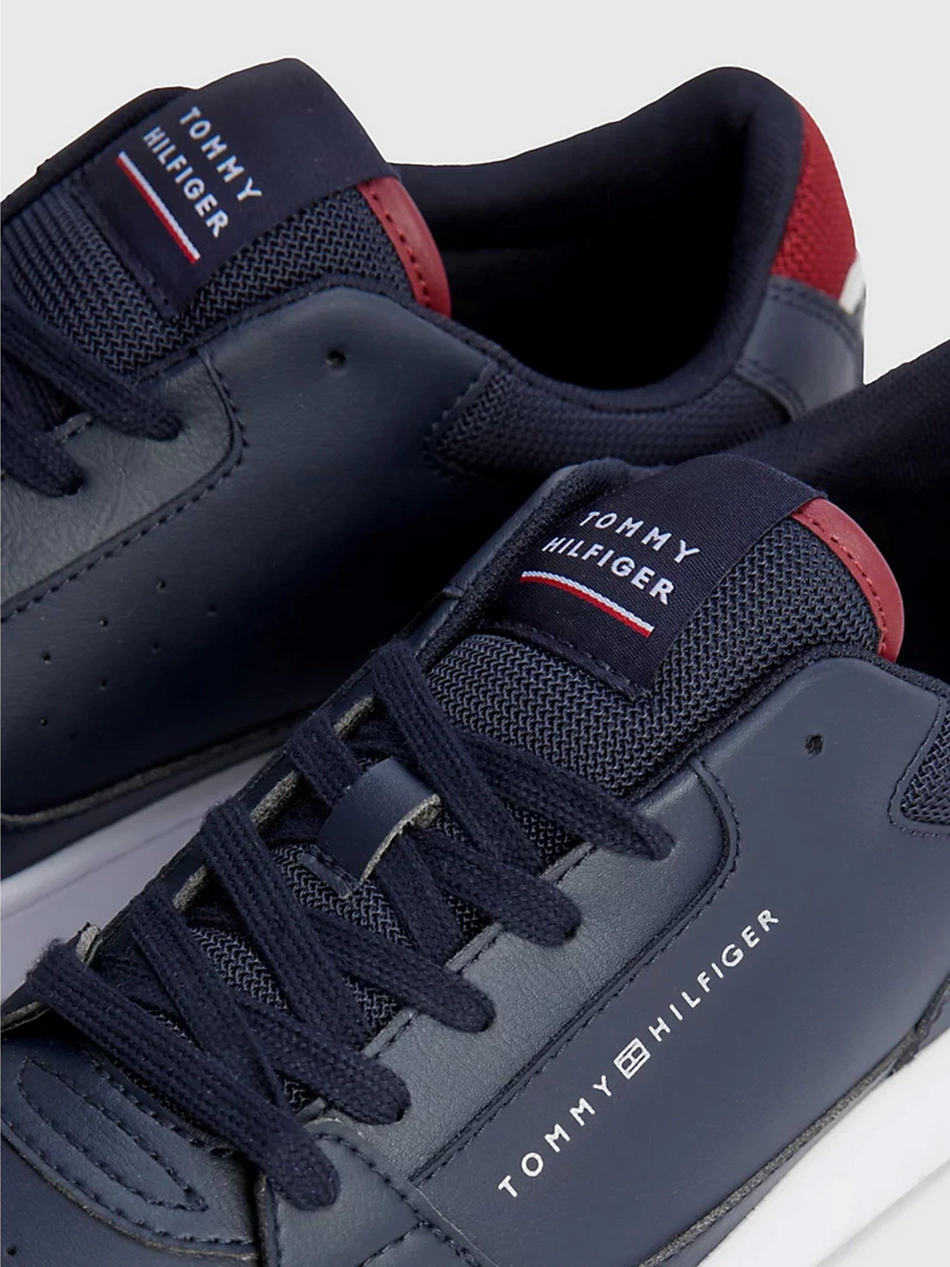 Кросівки Tommy Hilfiger CUPSOLE BASKETBALL модель FM0FM04693-DW5 Фото