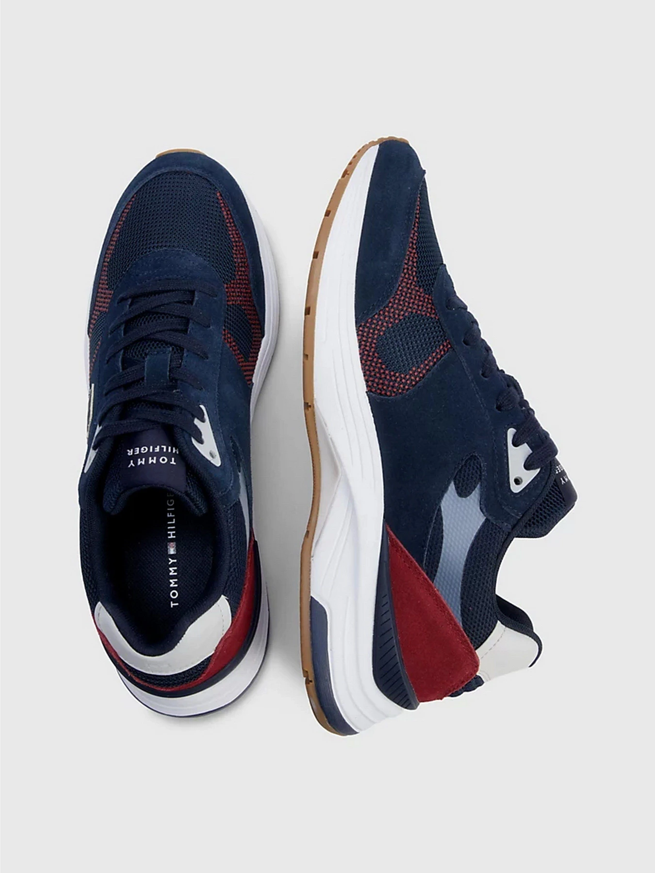 Кроссовки Tommy Hilfiger TH MODERN PREP MONOGRAM RUNNER модель FM0FM04629-DW5 Кроссовки Tommy Hilfiger TH MODERN PREP MONOGRAM RUNNER модель FM0FM04629-DW5 Фото